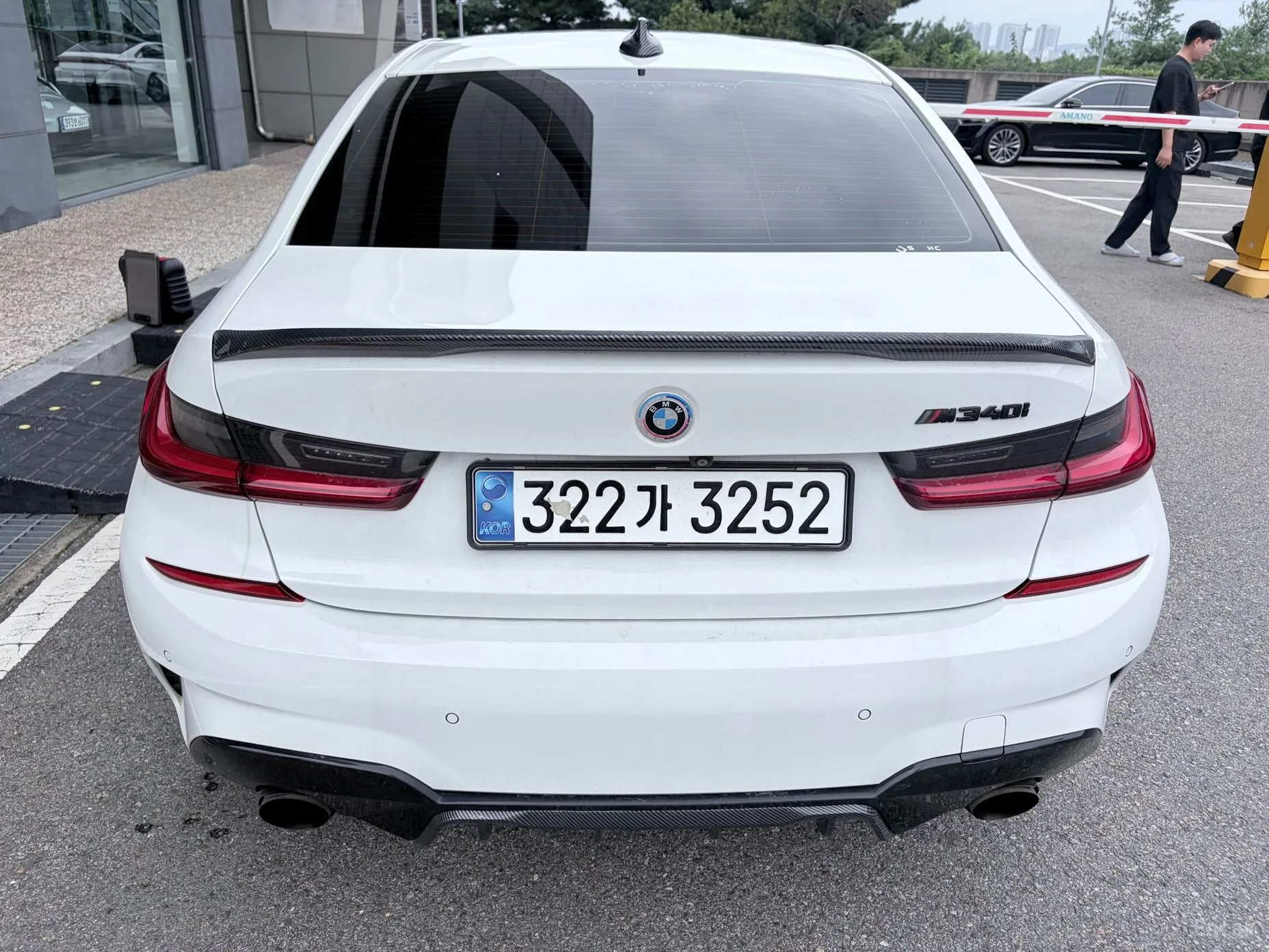 BMW 3 Series (G20) превью 4
