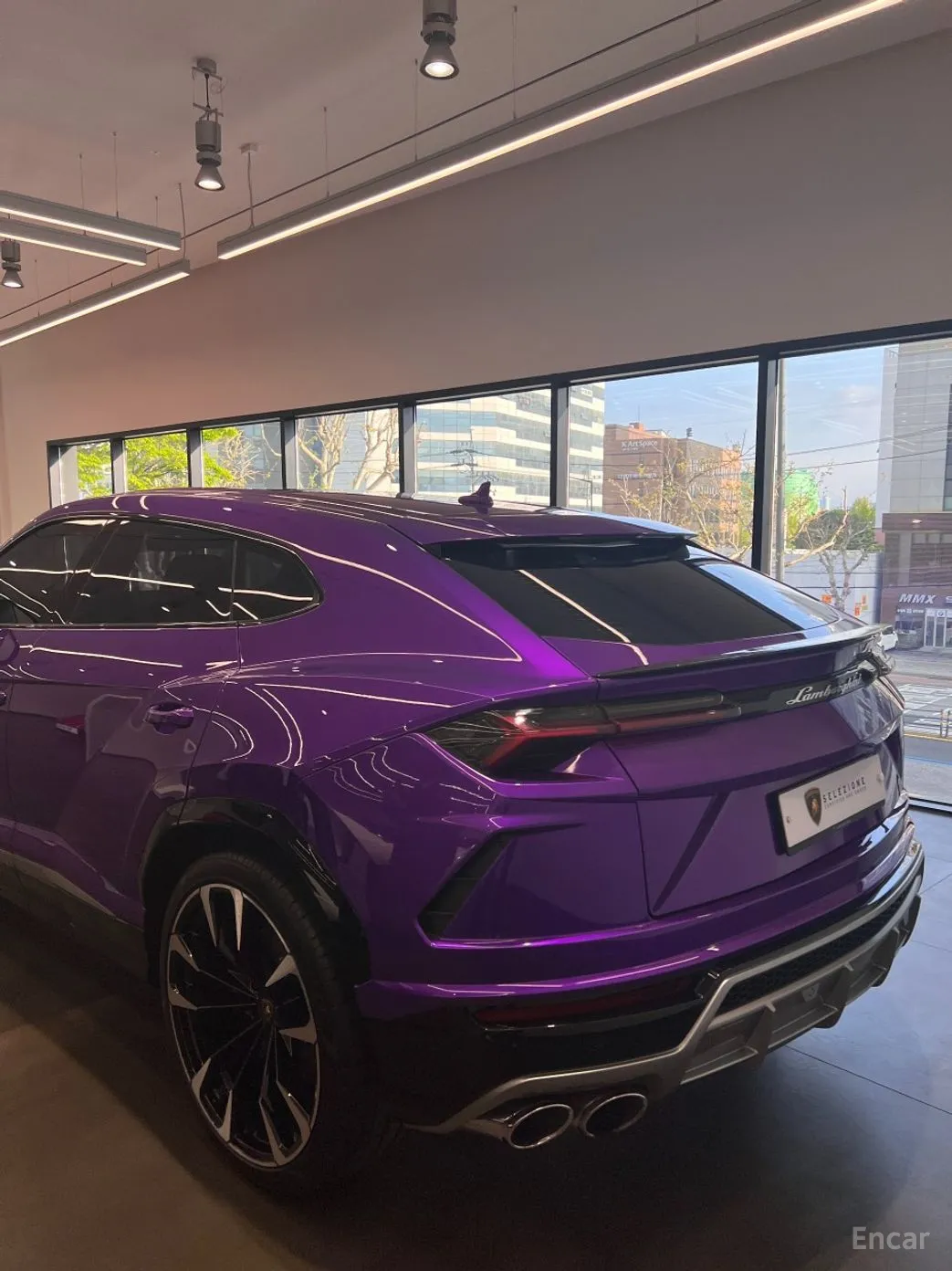 Lamborghini Urus превью 14