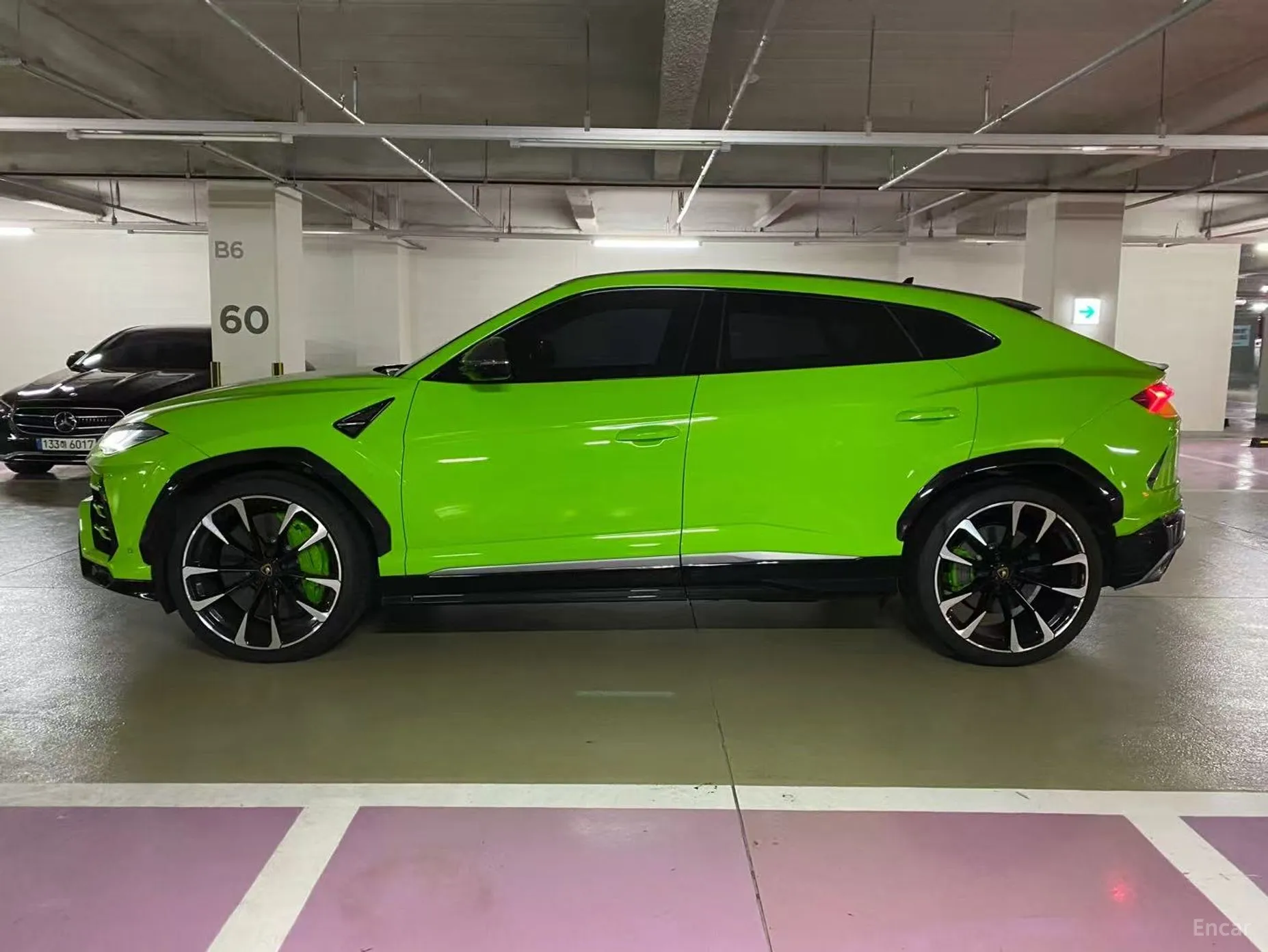 Lamborghini Urus превью 4