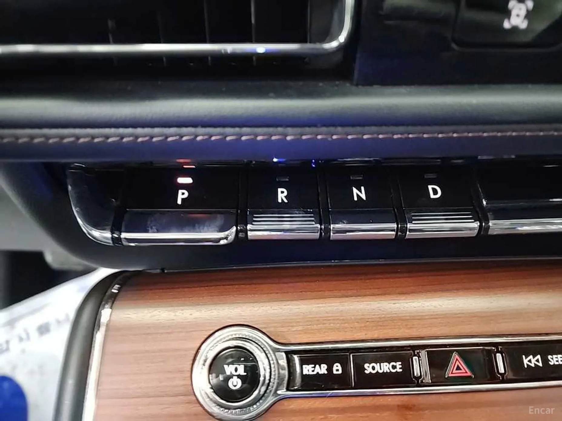 Lincoln Aviator 2nd Generation превью 8