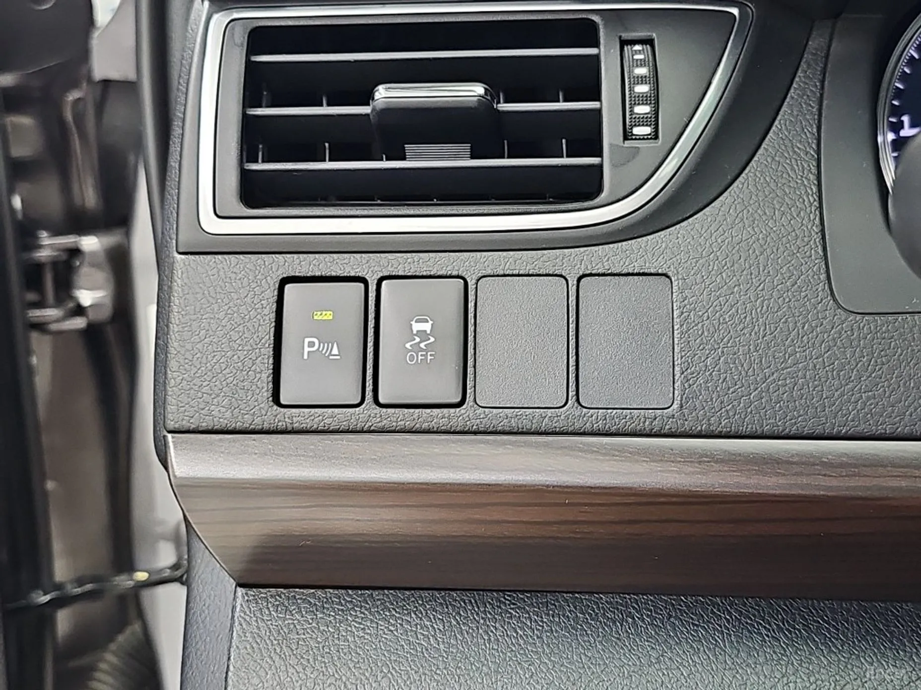 Toyota New Camry превью 18