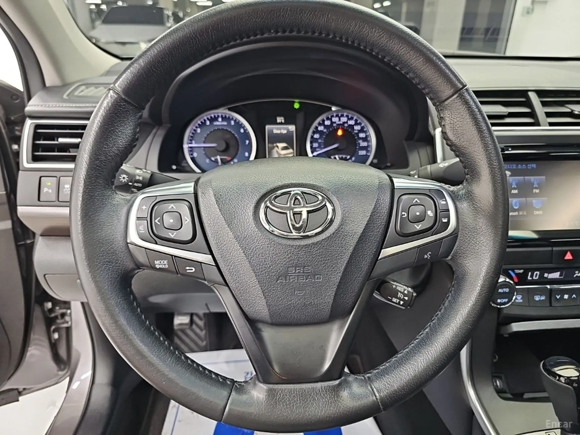 Toyota New Camry превью 9