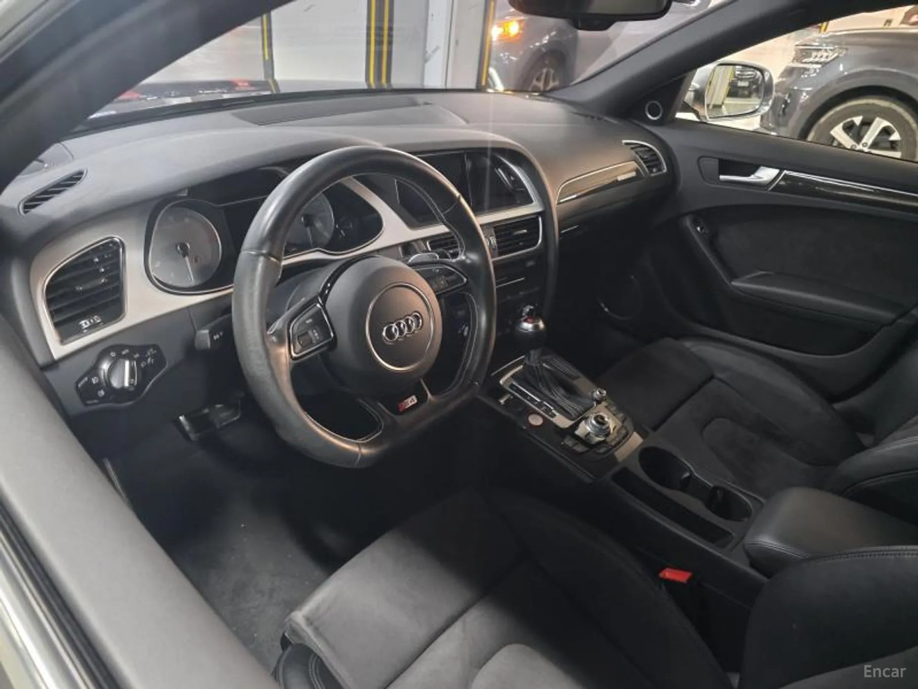 Audi New S4 превью 5