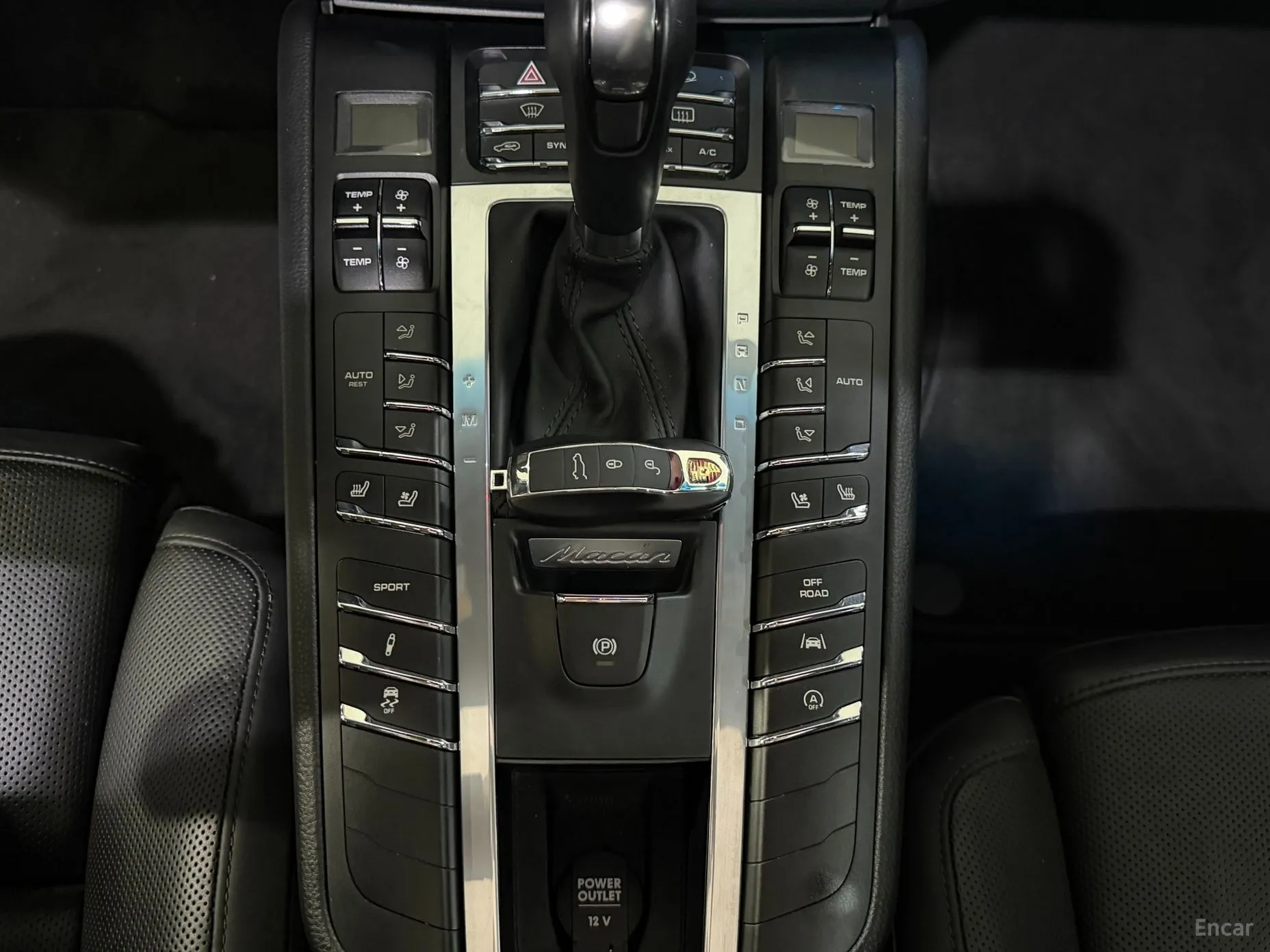 Porsche Macan превью 13