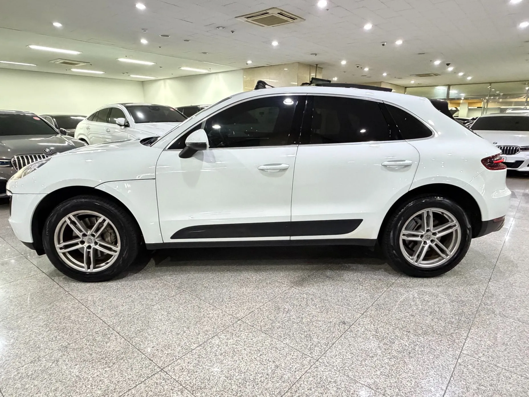Porsche Macan превью 3