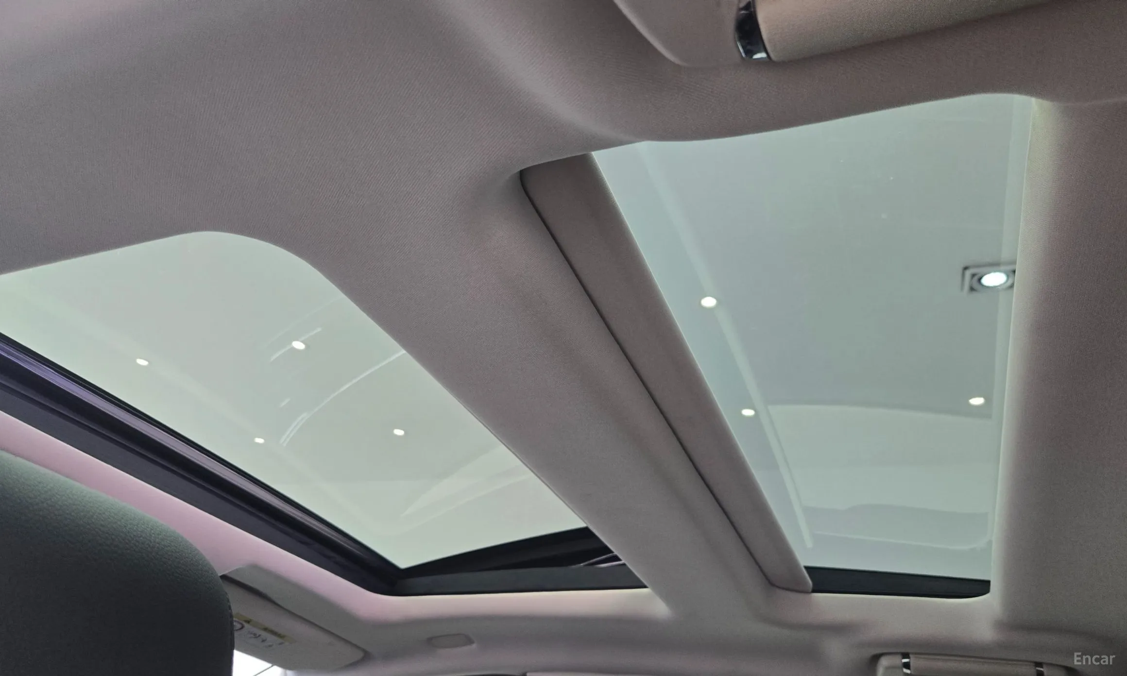 Jaguar All New XJ превью 16