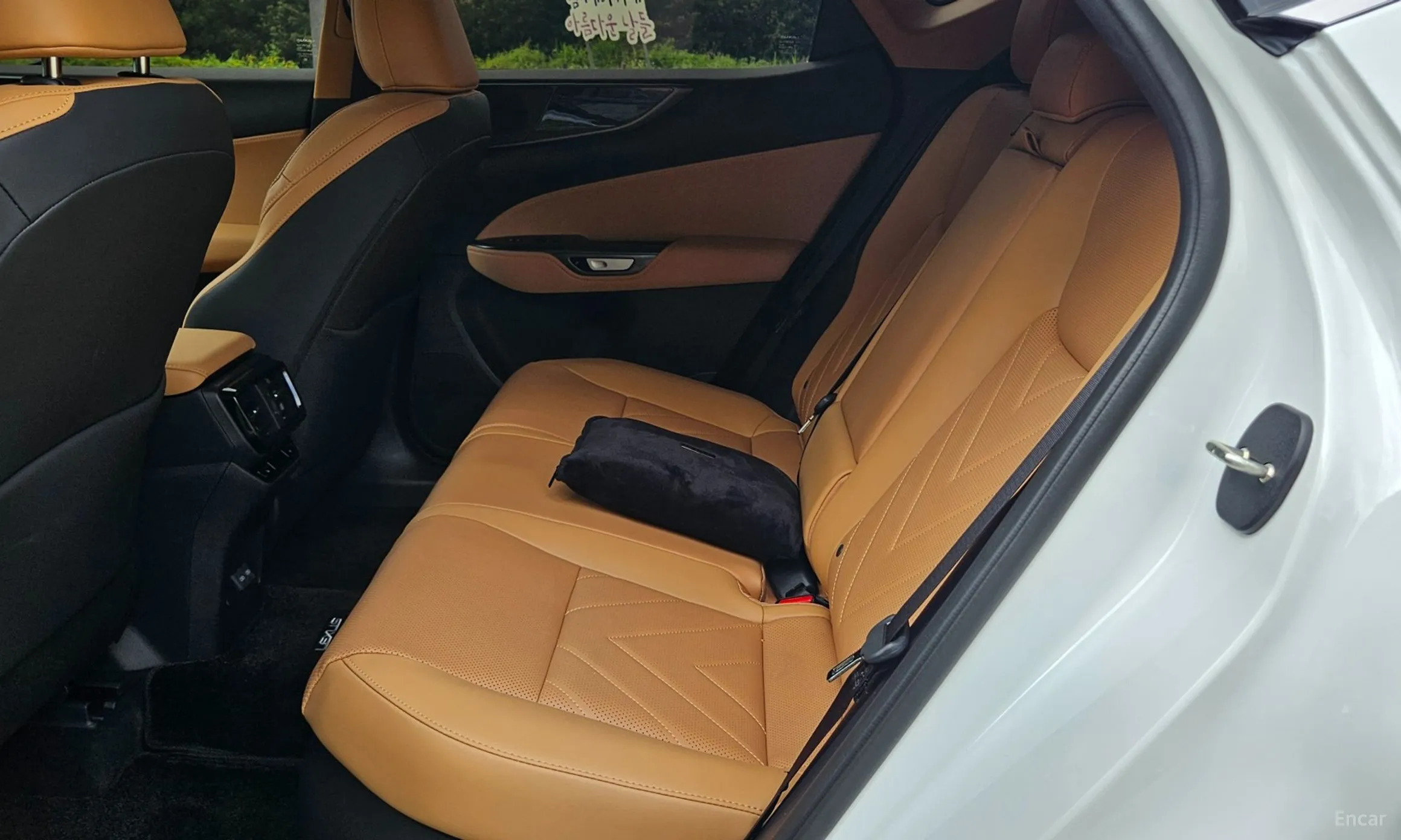 Lexus NX350h Gen 2 превью 12