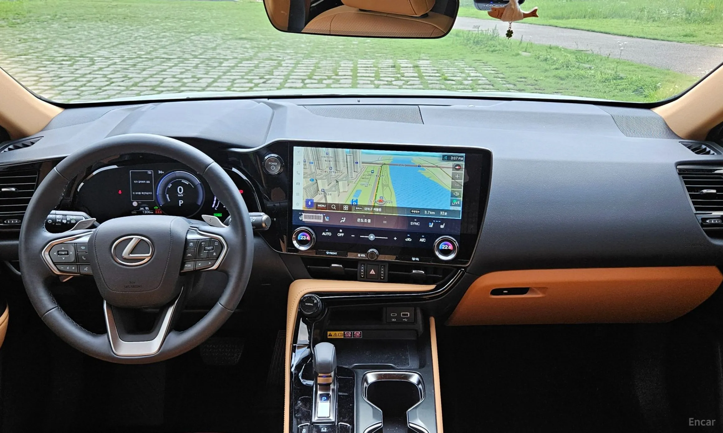 Lexus NX350h Gen 2 превью 15