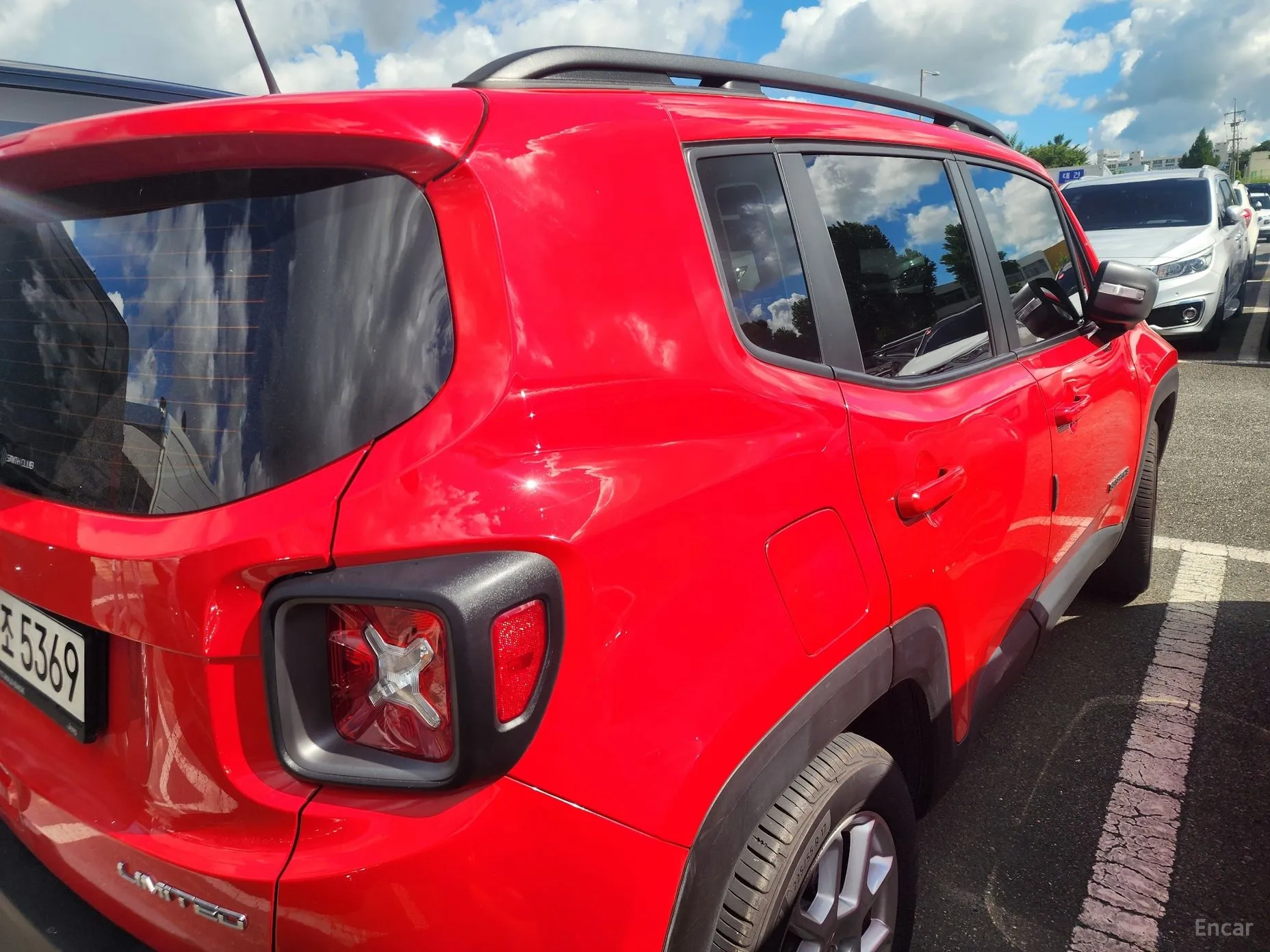 Jeep Renegade превью 11