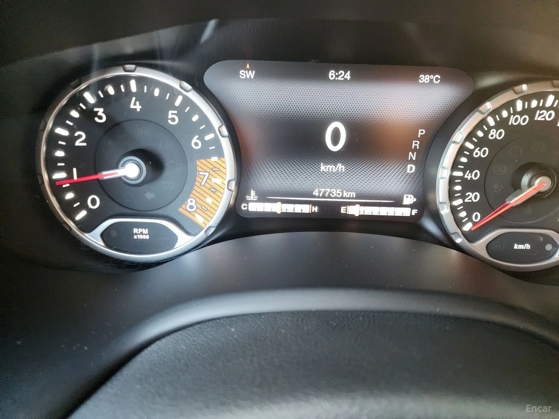 Jeep Renegade превью 4