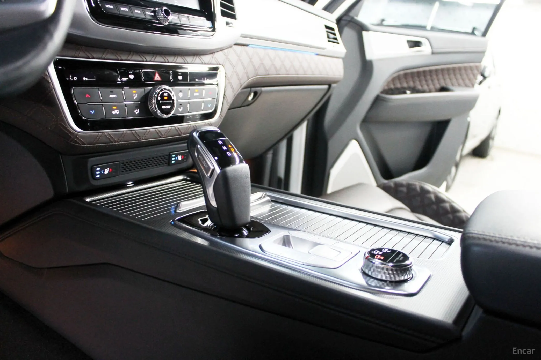KG Mobility (SsangYong) Rexton превью 15