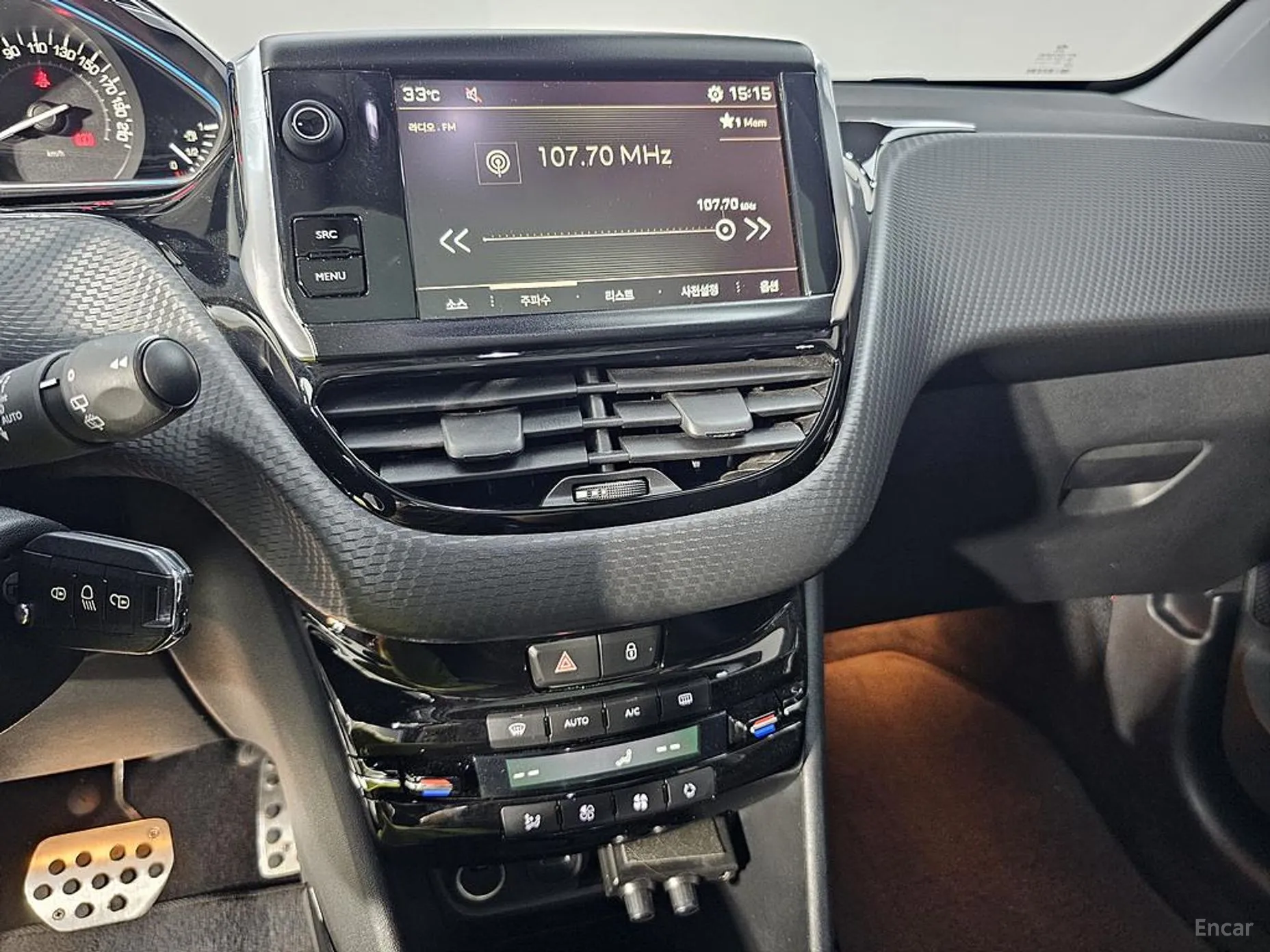 Peugeot 2008. превью 14