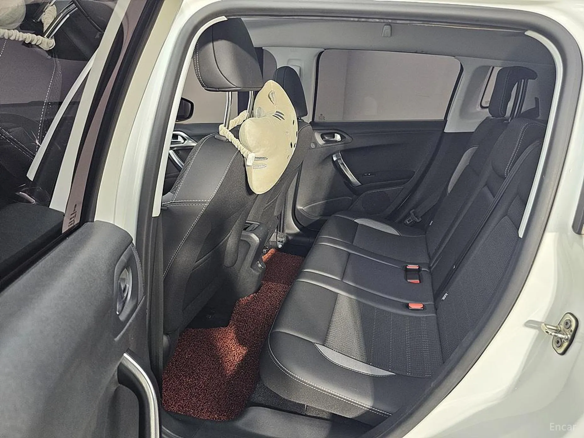 Peugeot 2008. превью 15