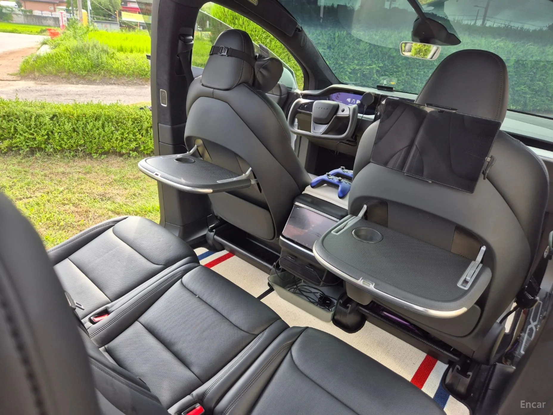 Tesla Model X превью 9