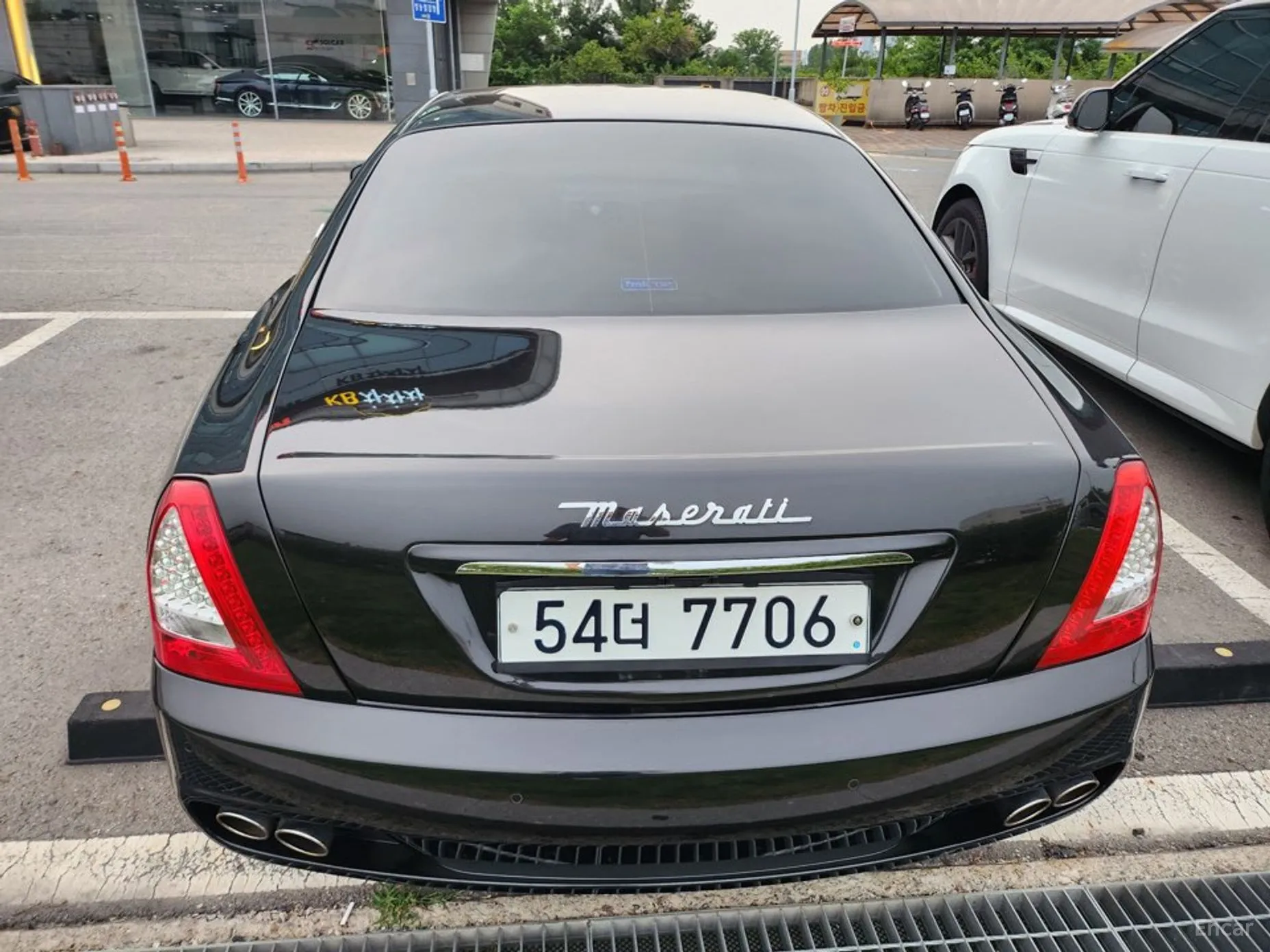 Maserati Quattroporte превью 6