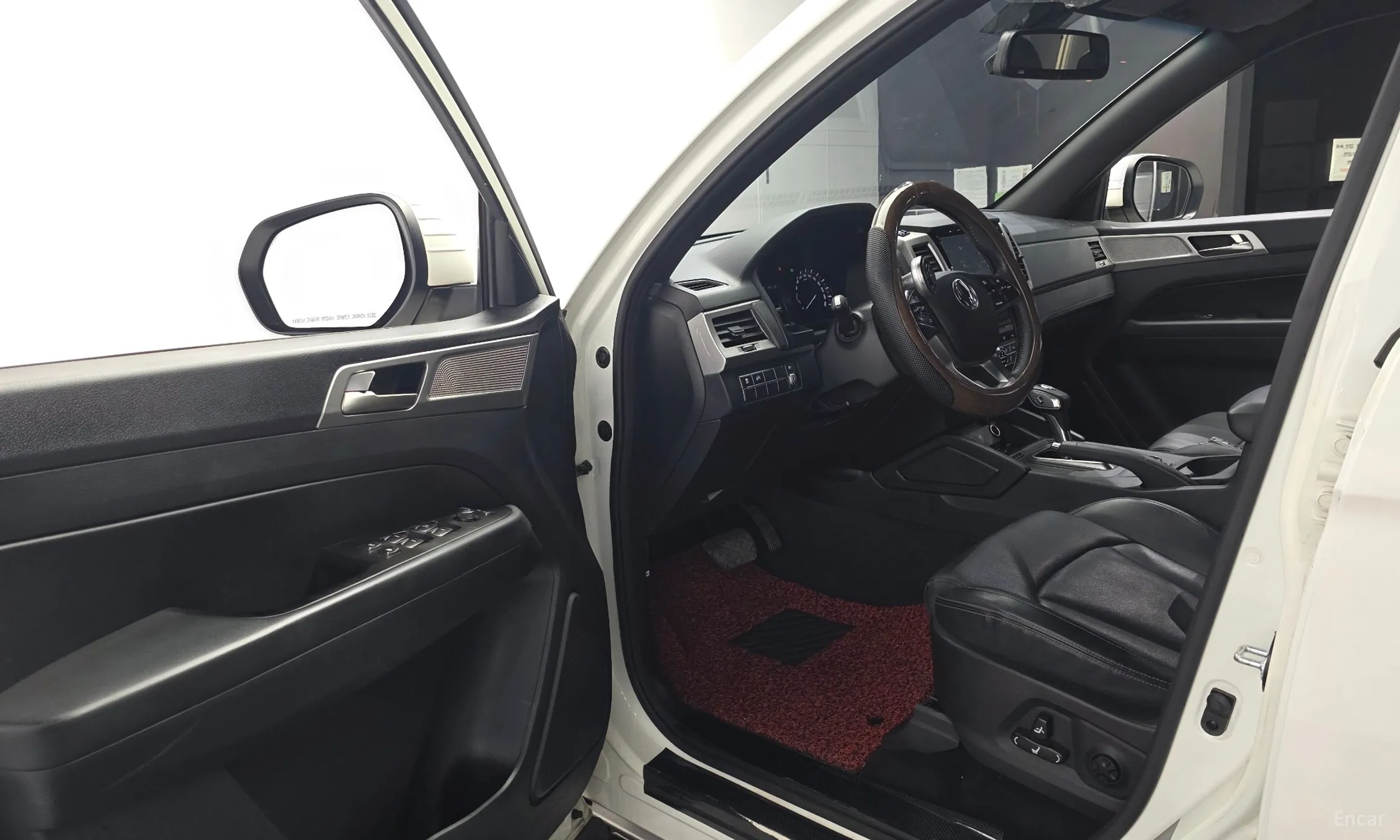 KG Mobility (SsangYong) Rexton Sports Khan превью 10