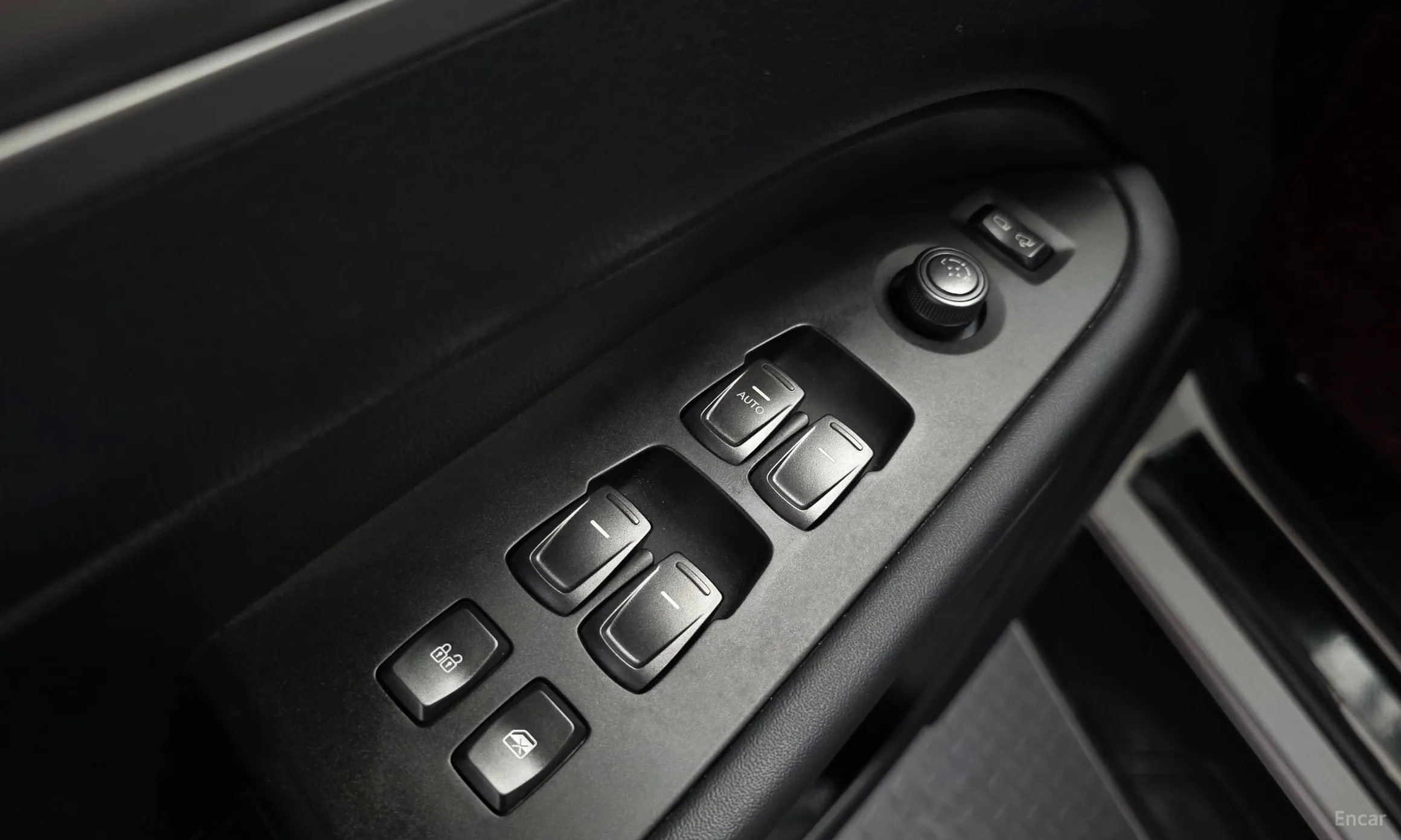 KG Mobility (SsangYong) Rexton Sports Khan превью 20