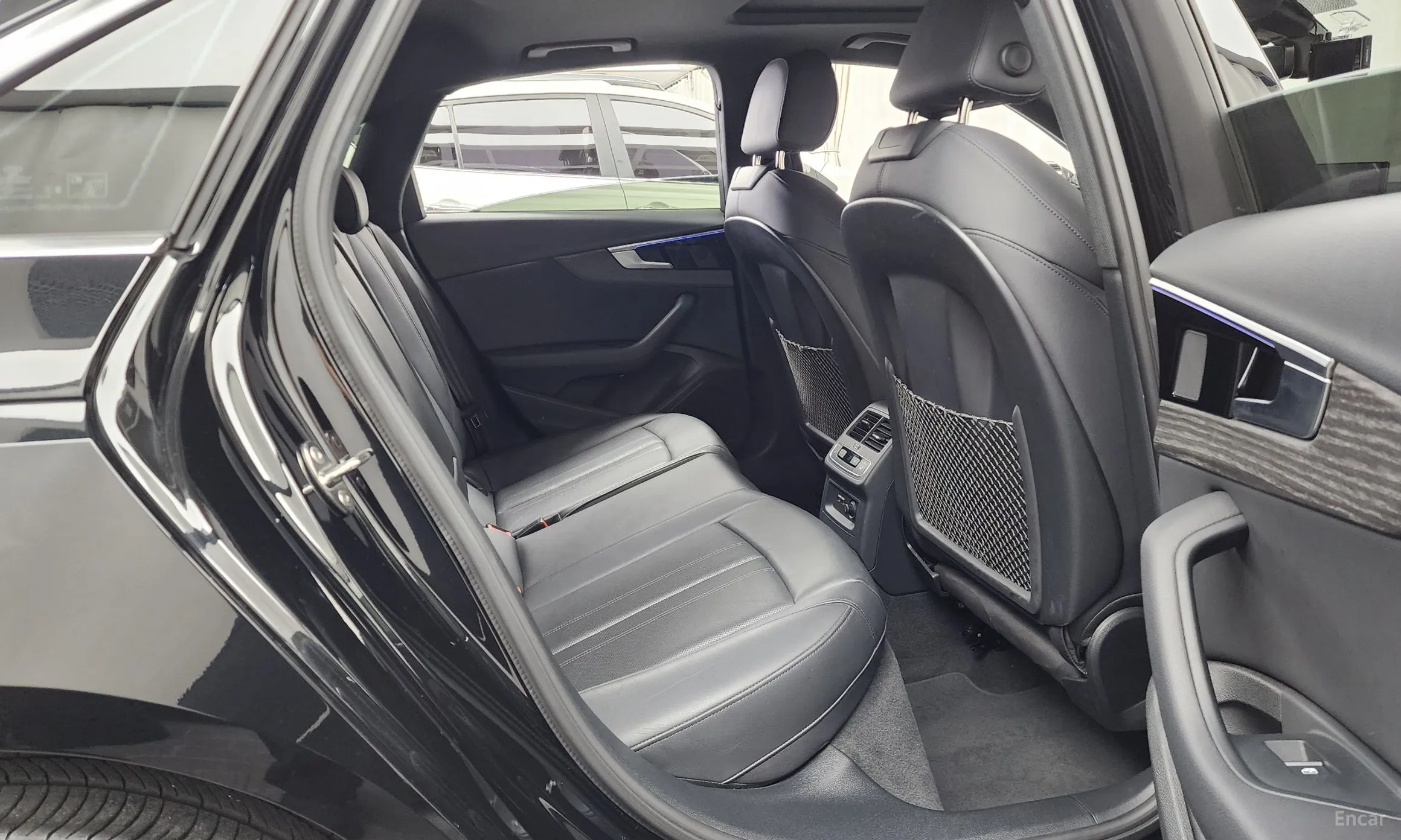 Audi A4 (B9) превью 12