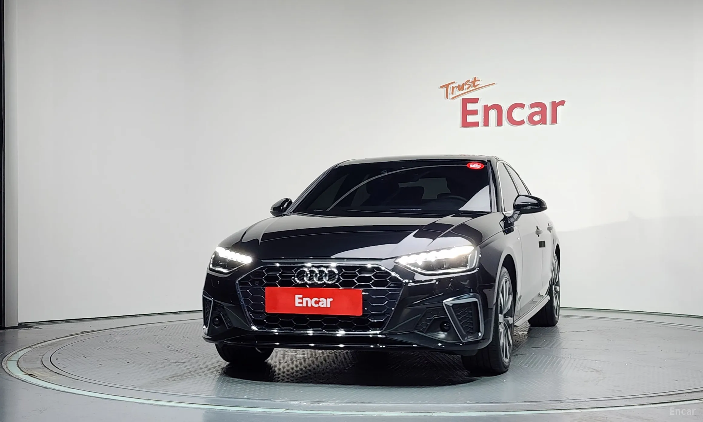 Audi A4 (B9) превью 3