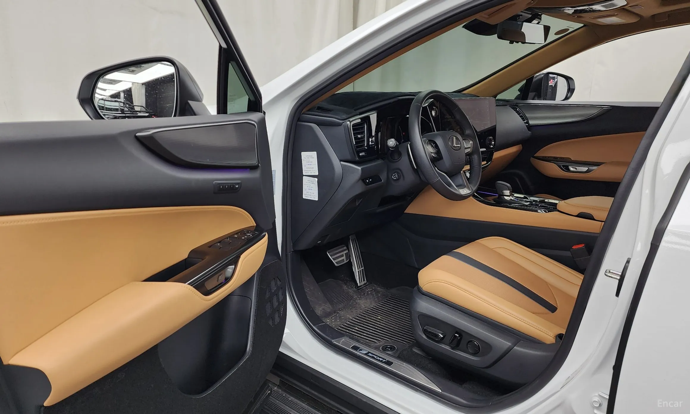 Lexus NX450h + 2nd Gen превью 10