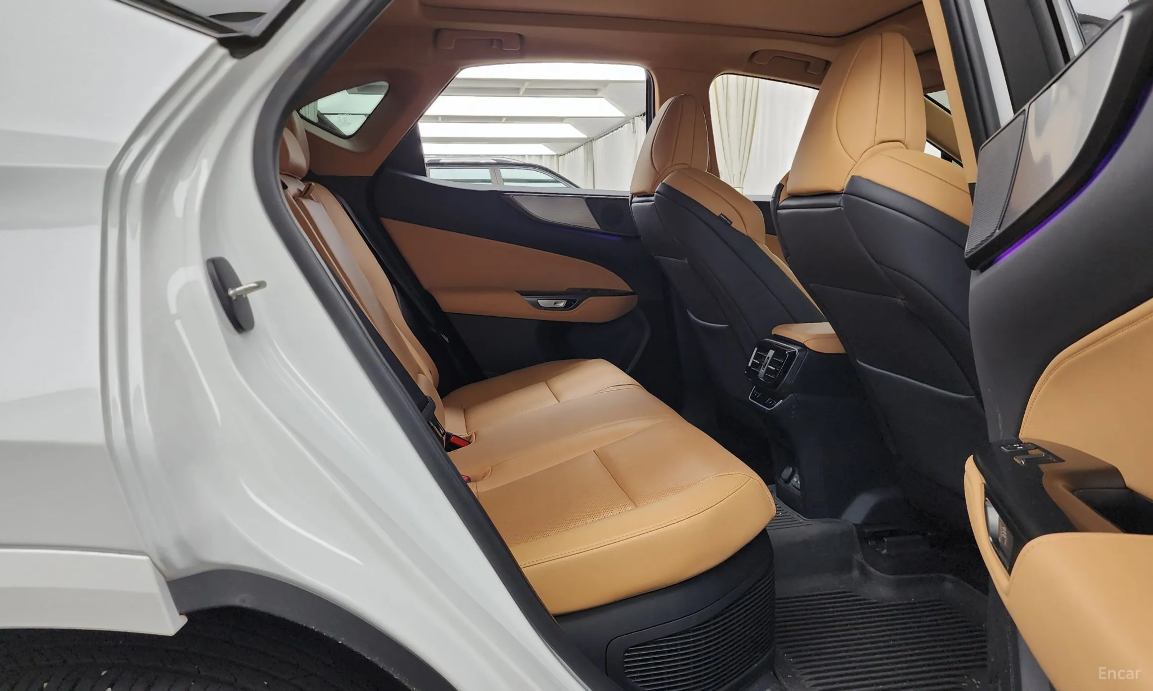 Lexus NX450h + 2nd Gen превью 12