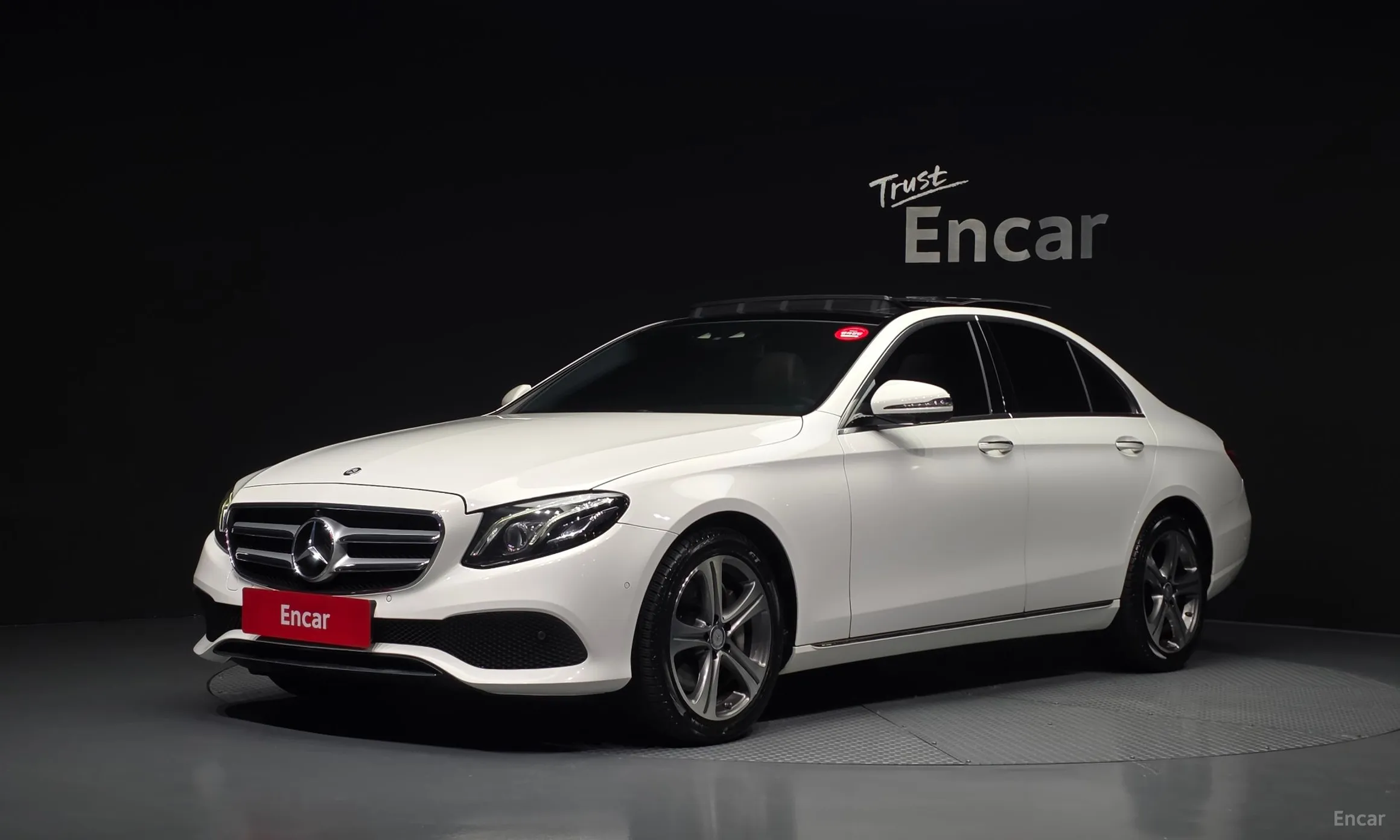 Mercedes Benz E-Class W213