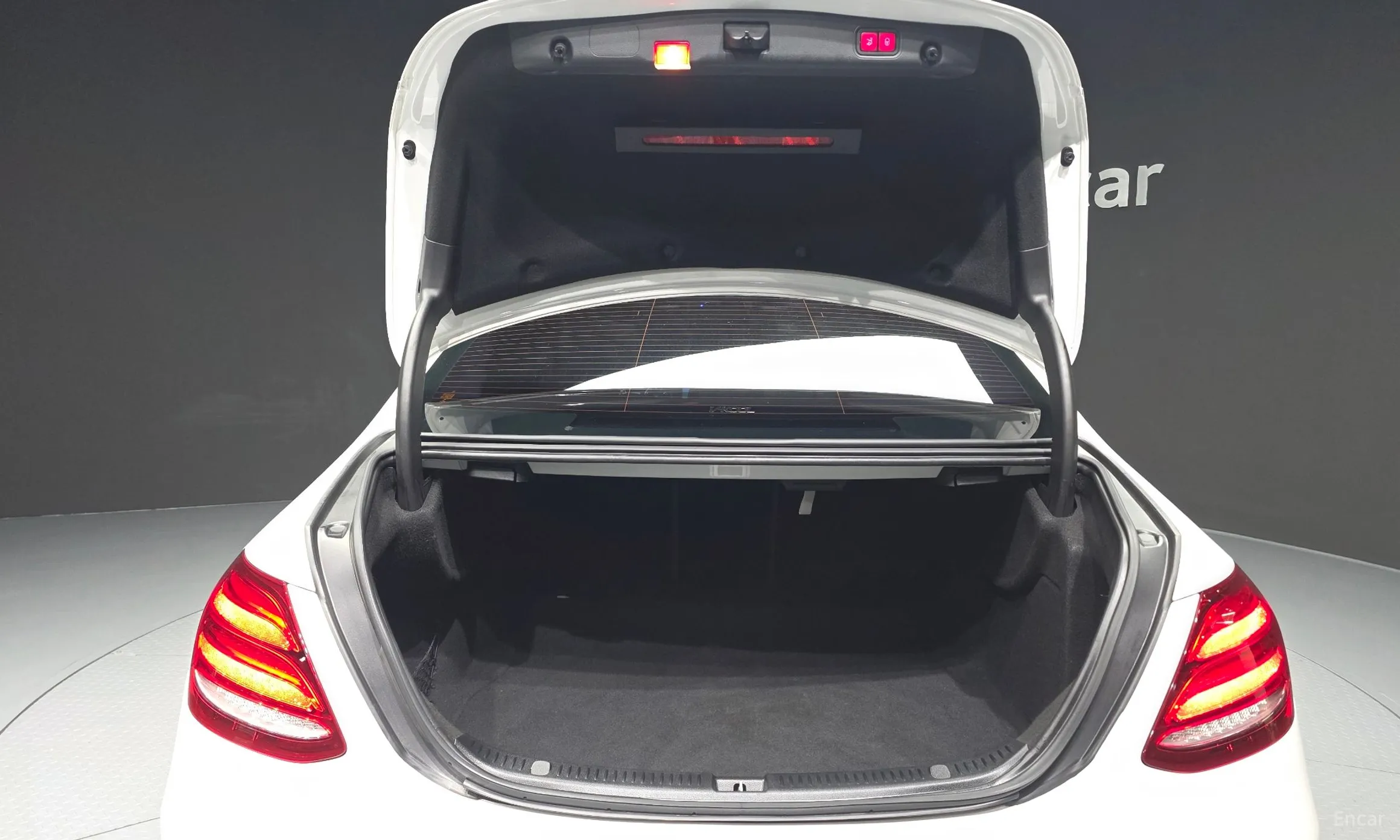 Mercedes Benz E-Class W213 превью 20