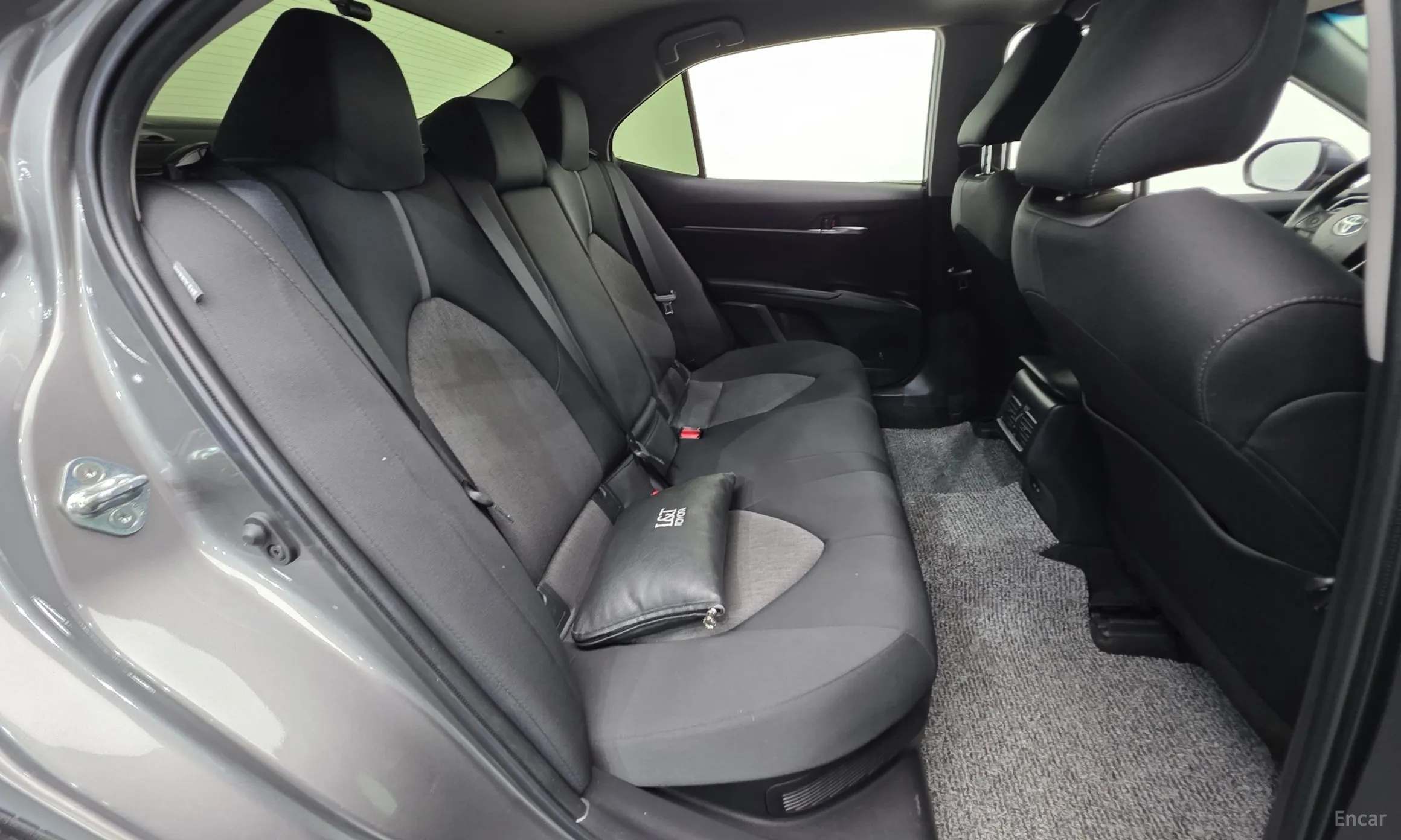 Toyota Camry (XV70) превью 20