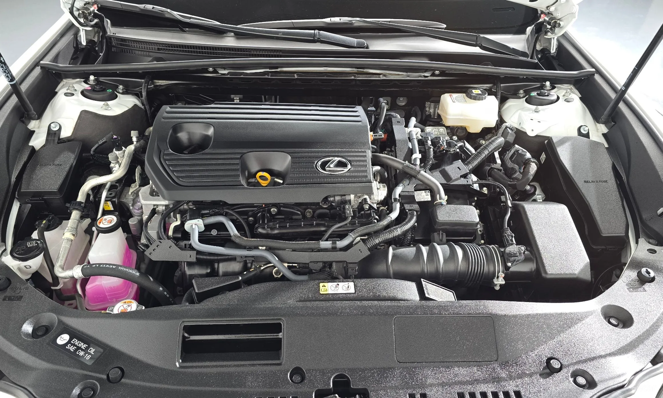 Lexus ES300h 7th Generation превью 6