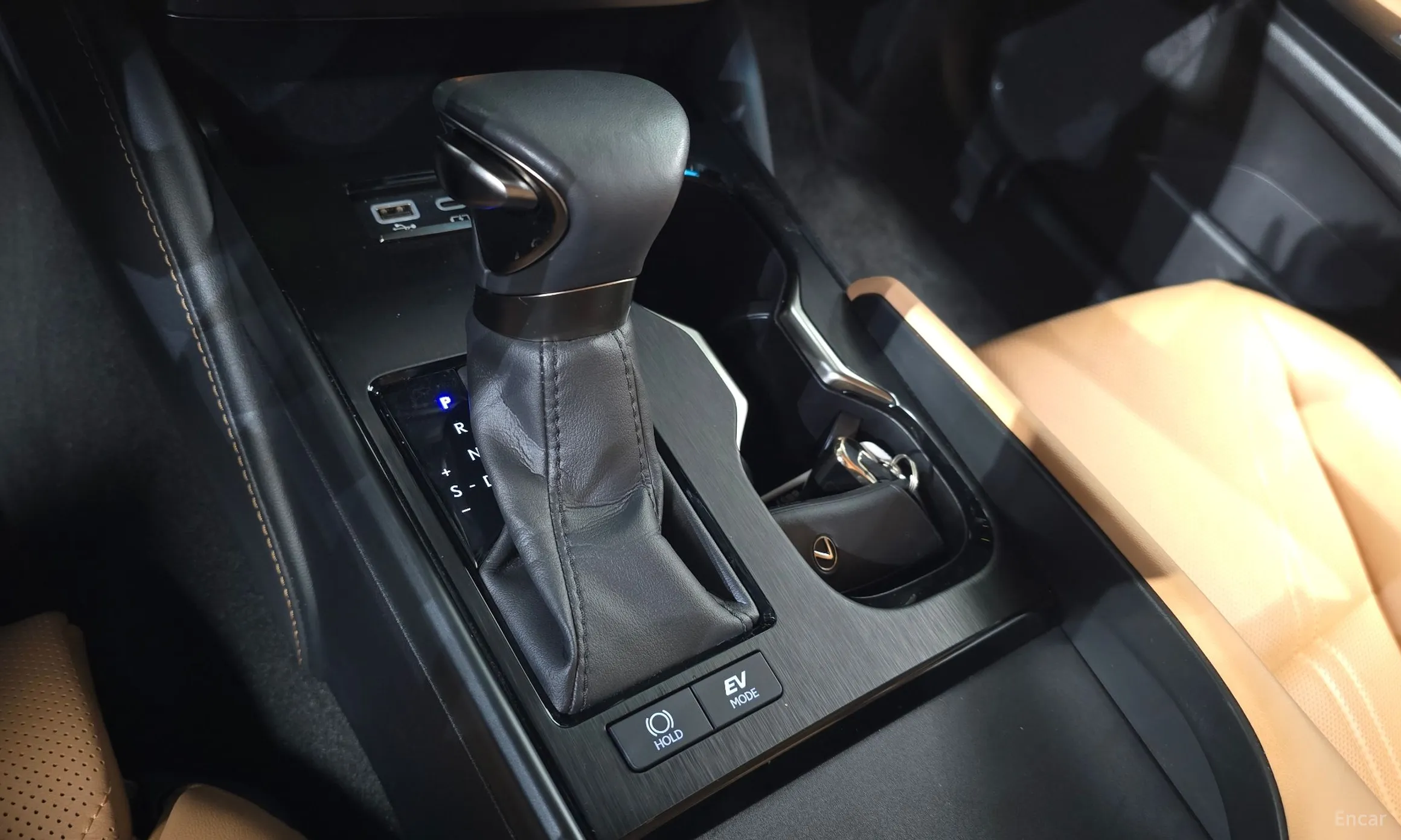 Lexus ES300h 7th Generation превью 9