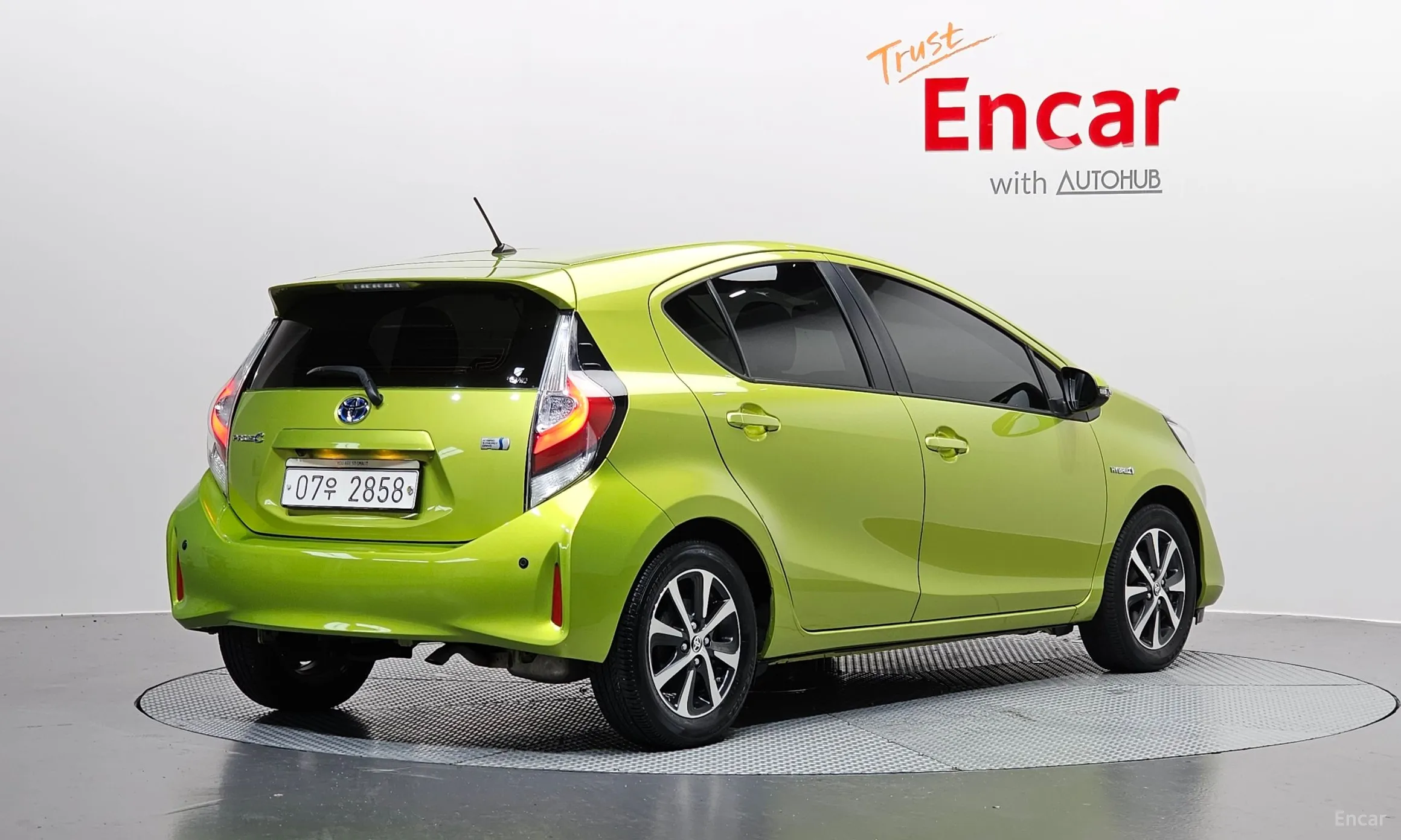Toyota Prius C