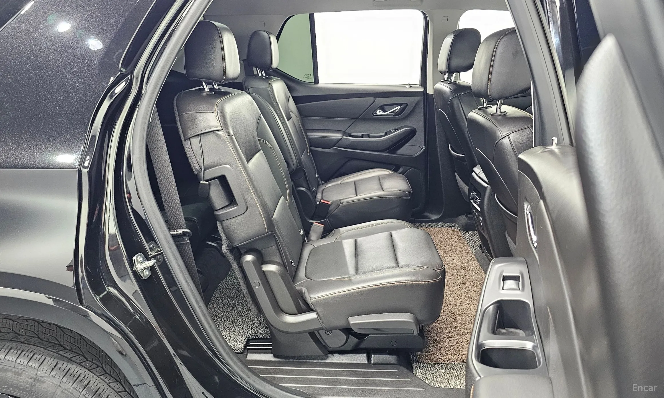 Chevrolet (GM Daewoo) Traverse превью 11