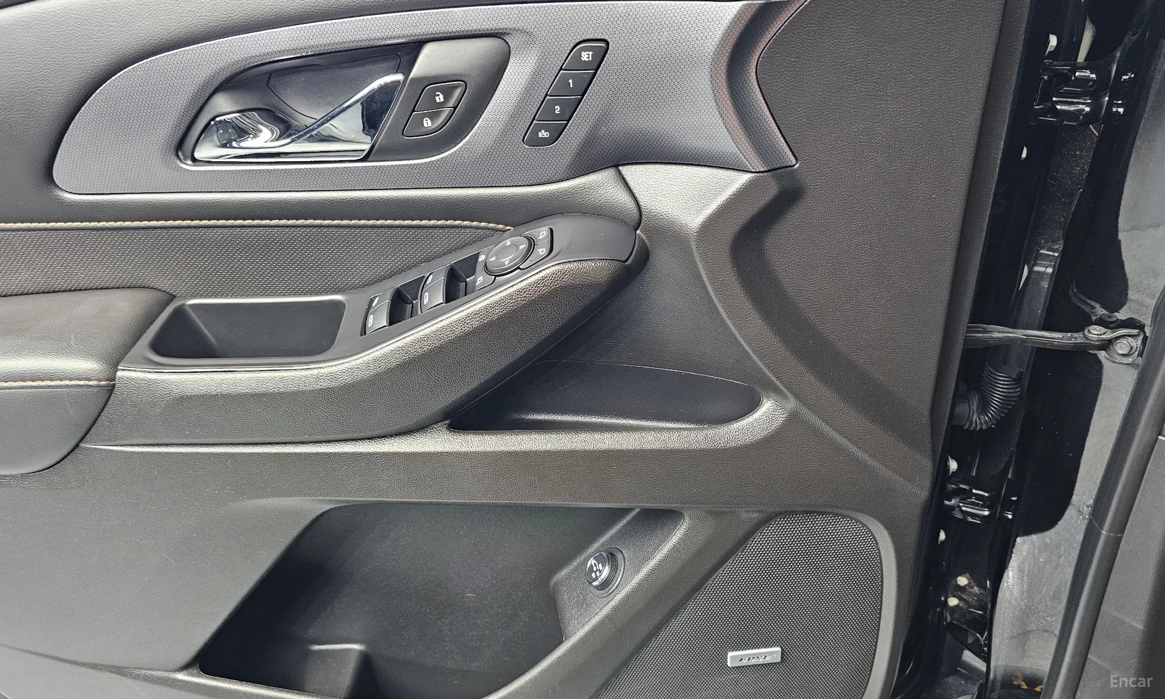 Chevrolet (GM Daewoo) Traverse превью 16