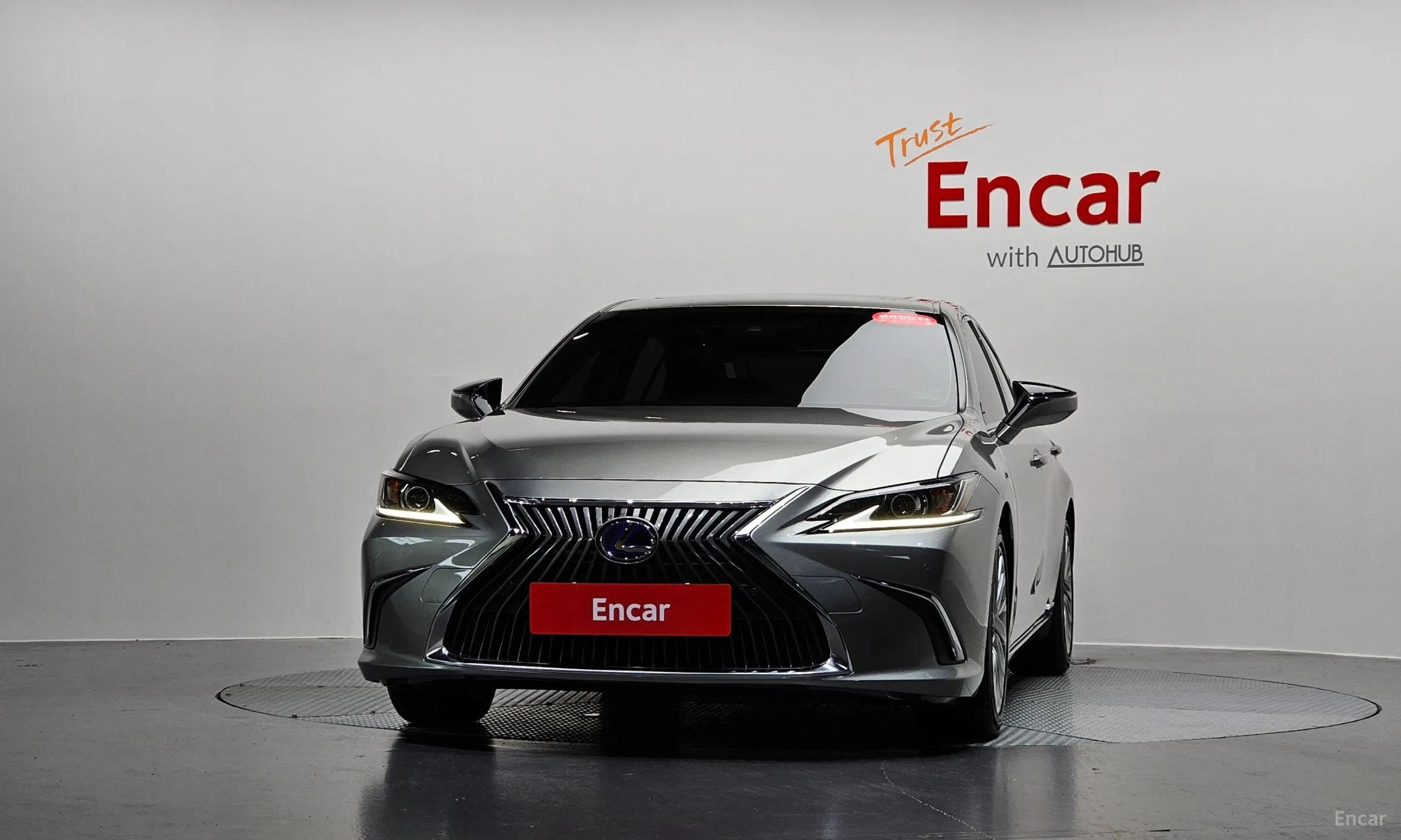 Lexus ES300h 7th Generation превью 3