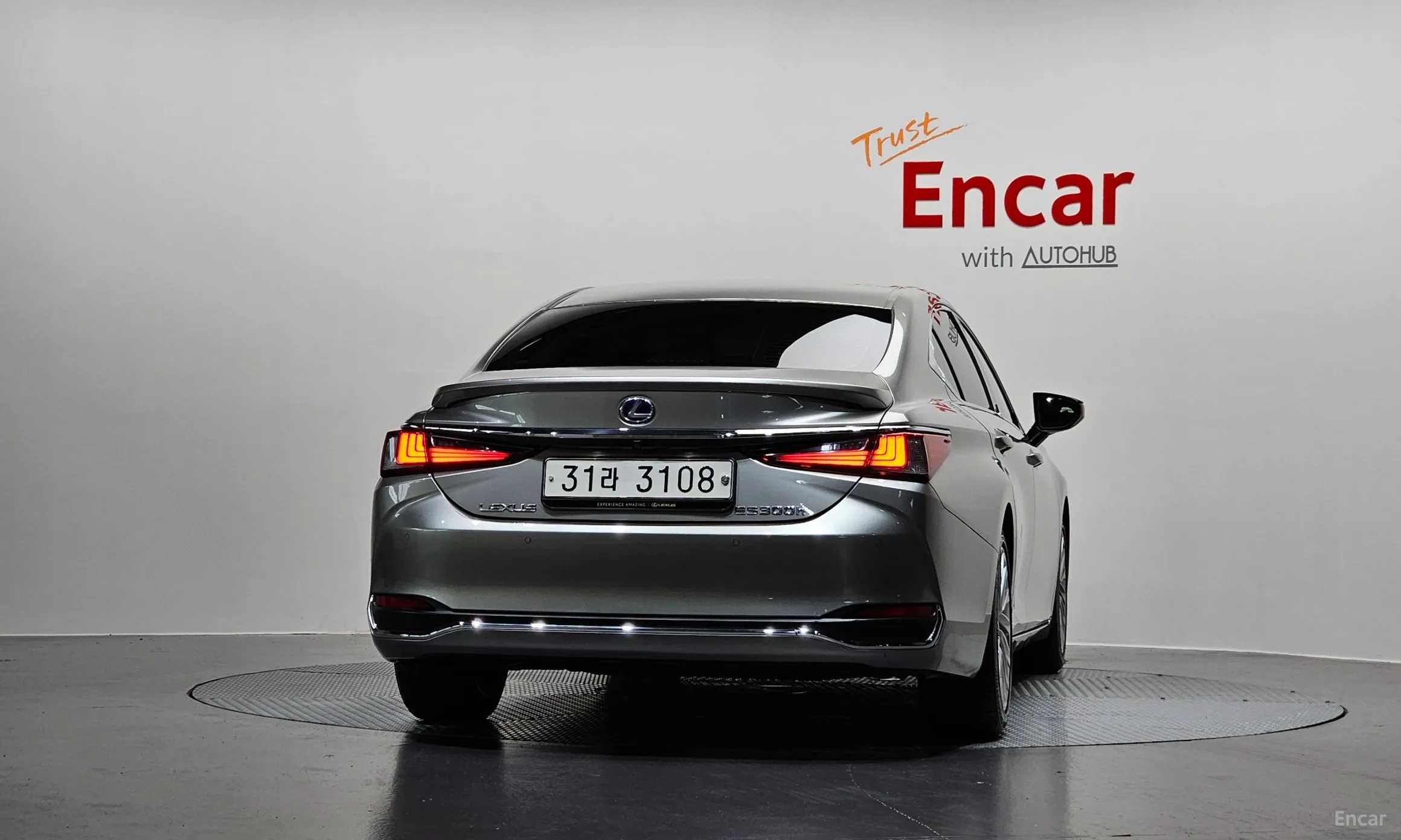 Lexus ES300h 7th Generation превью 4