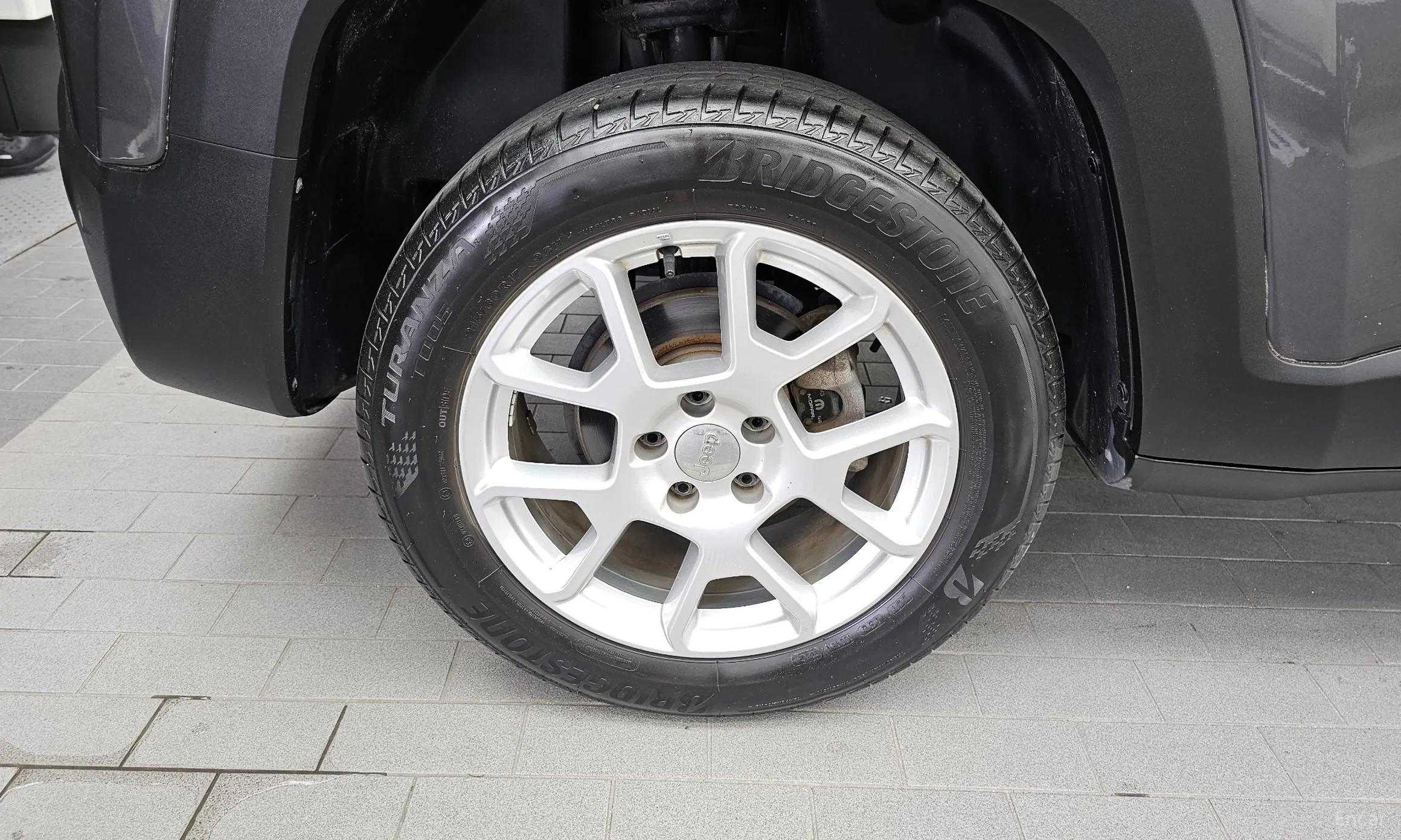 Jeep Renegade превью 5