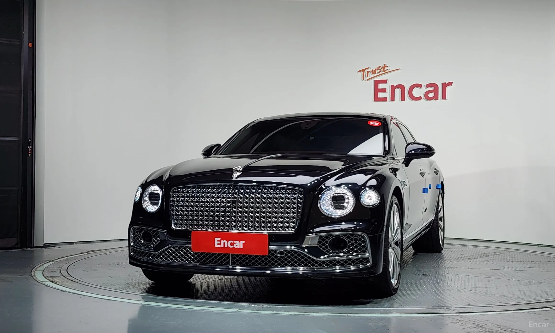 Bentley Flying Spur 3rd Generation превью 3