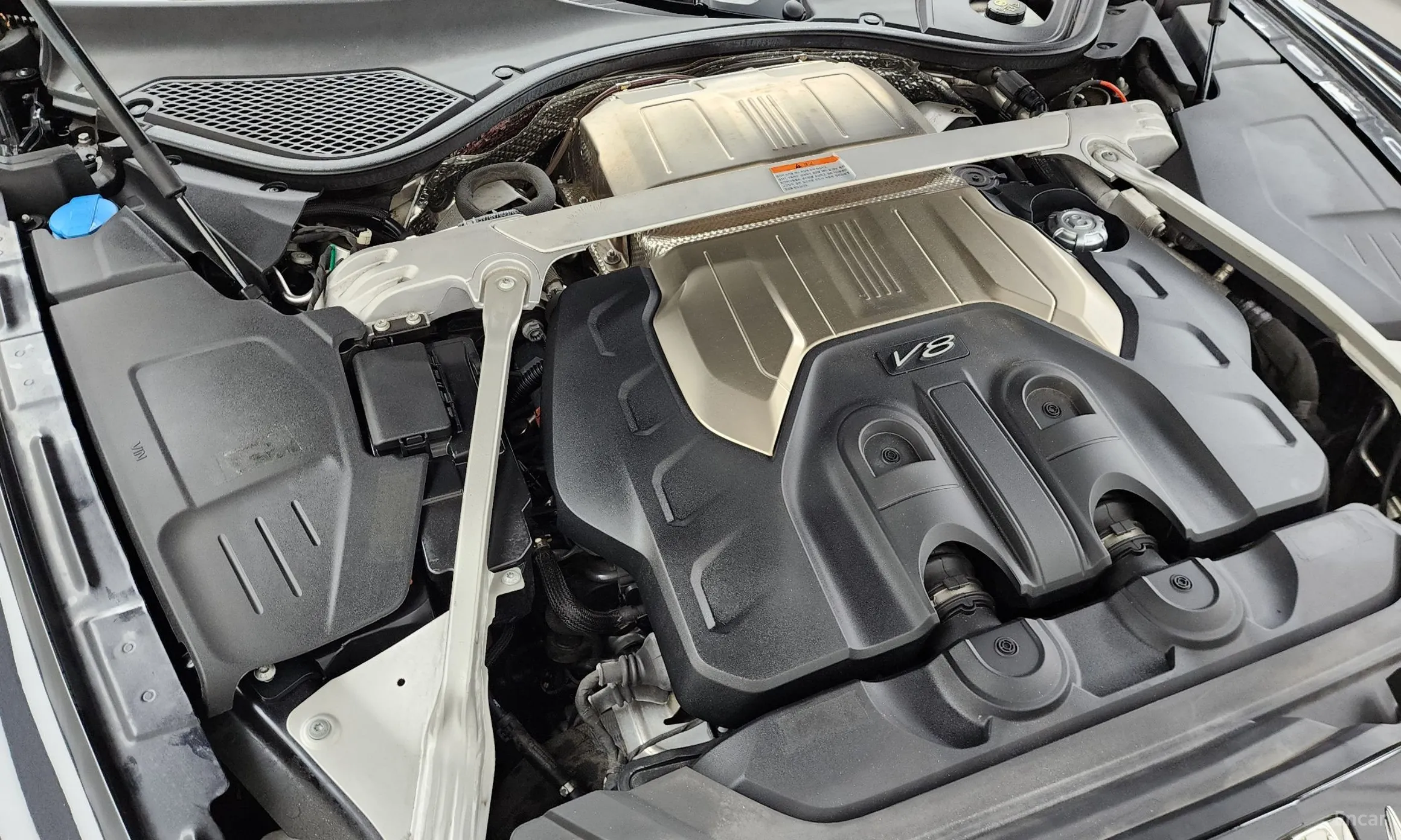 Bentley Flying Spur 3rd Generation превью 6