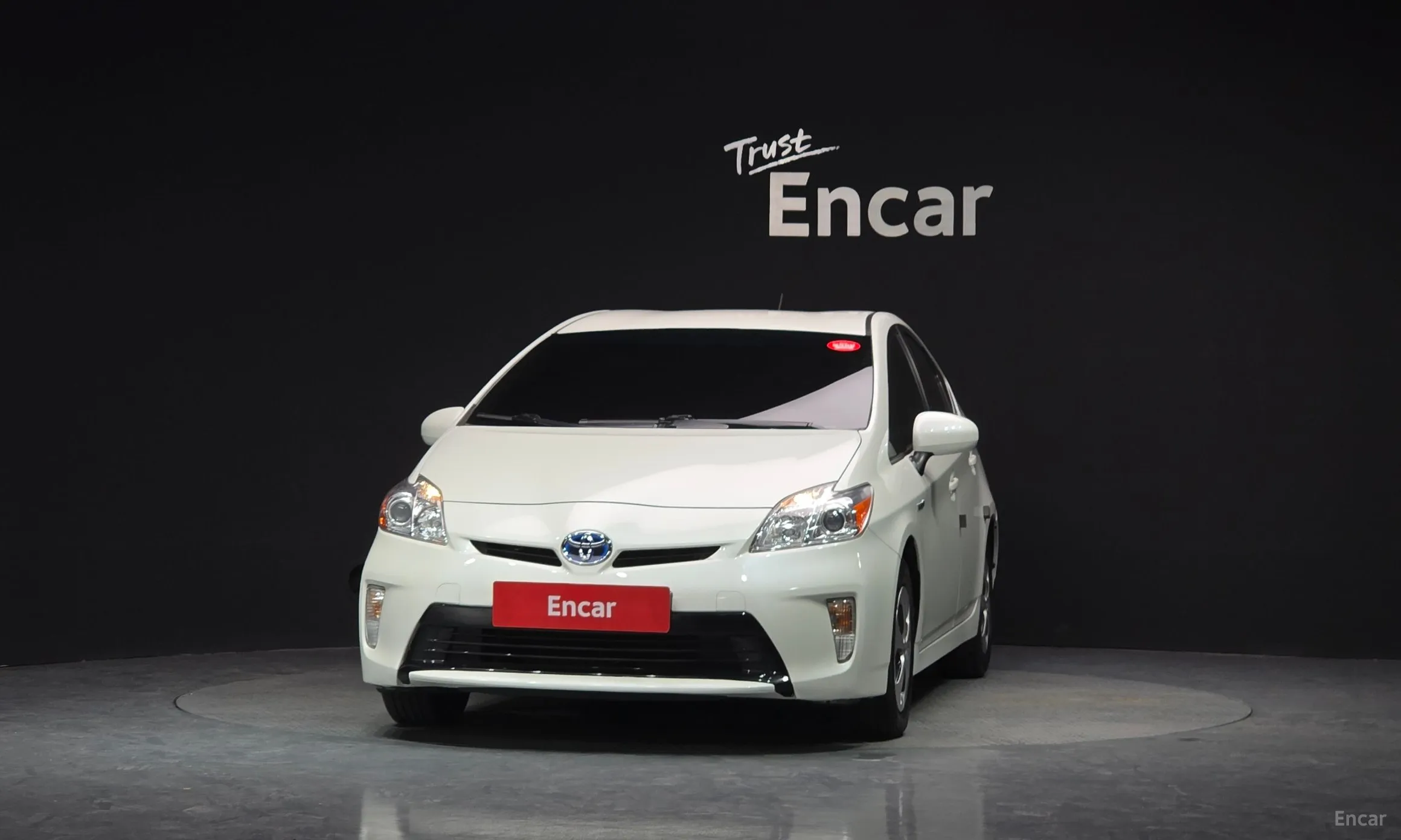 Toyota Toyota Prius превью 3