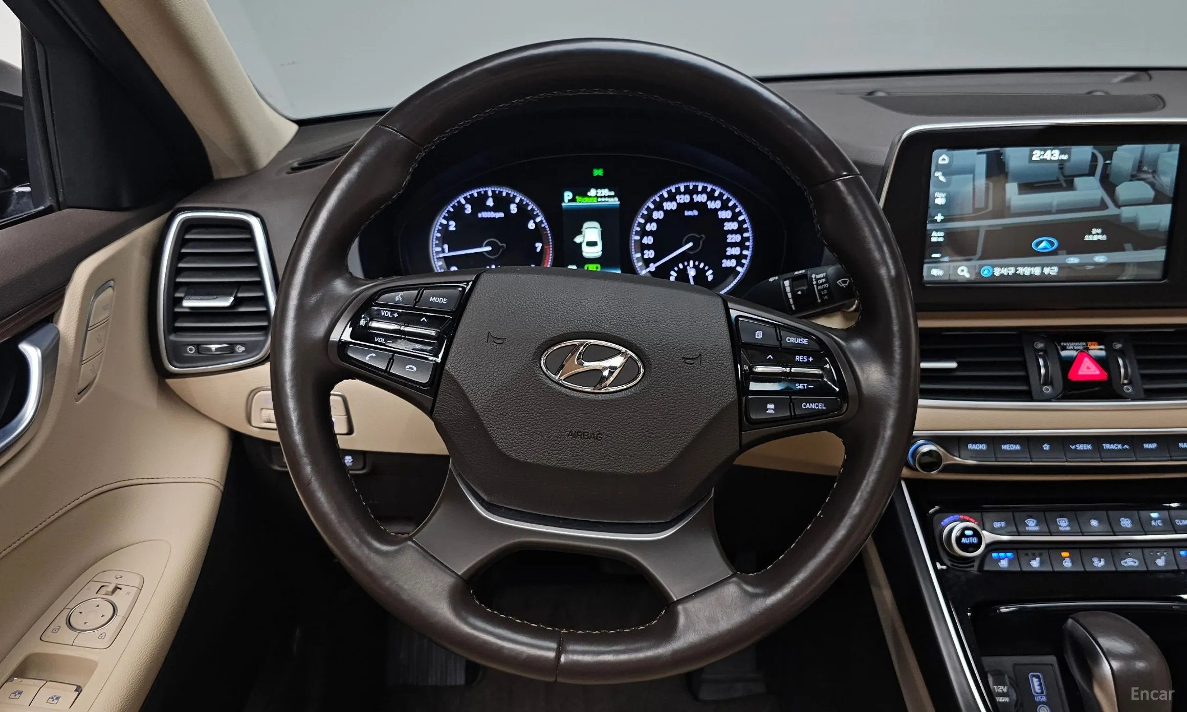 Hyundai Grandeur IG превью 13
