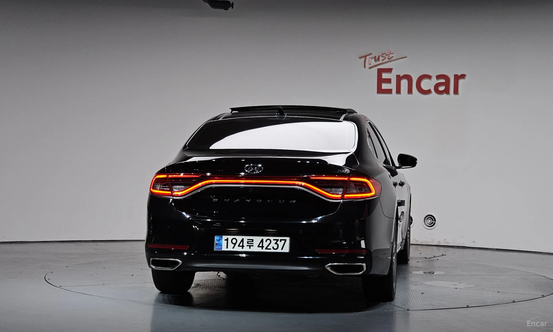 Hyundai Grandeur IG превью 4