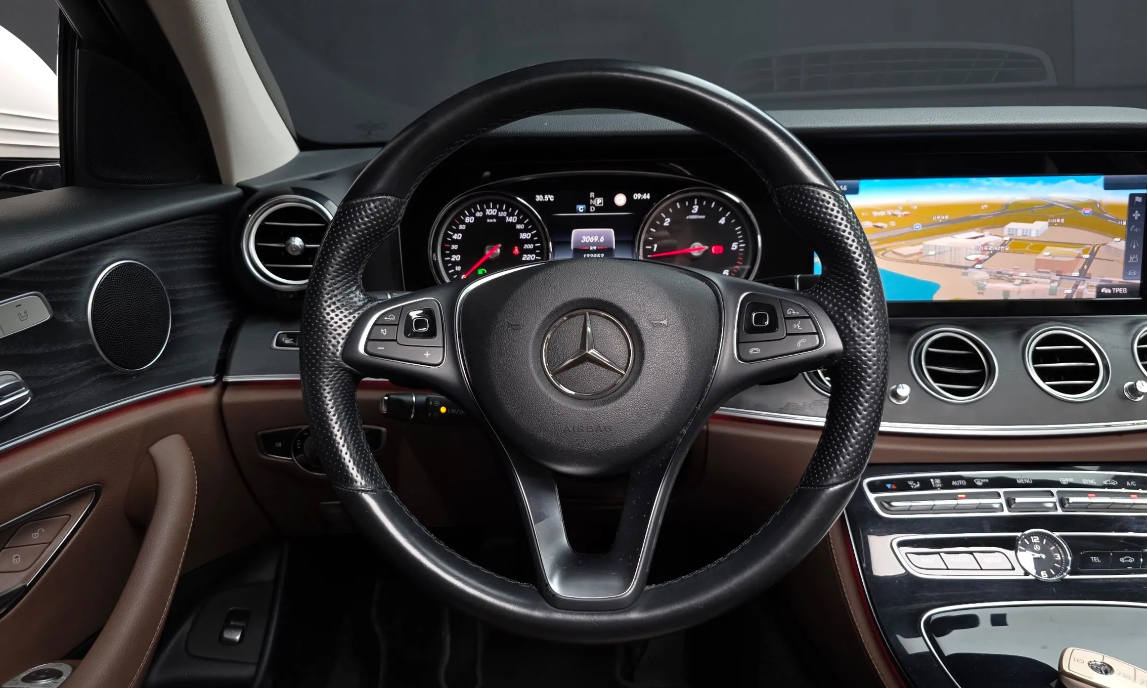 Mercedes Benz E-Class W213 превью 13