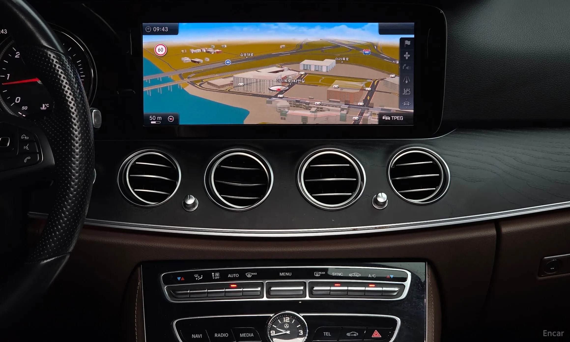 Mercedes Benz E-Class W213 превью 14