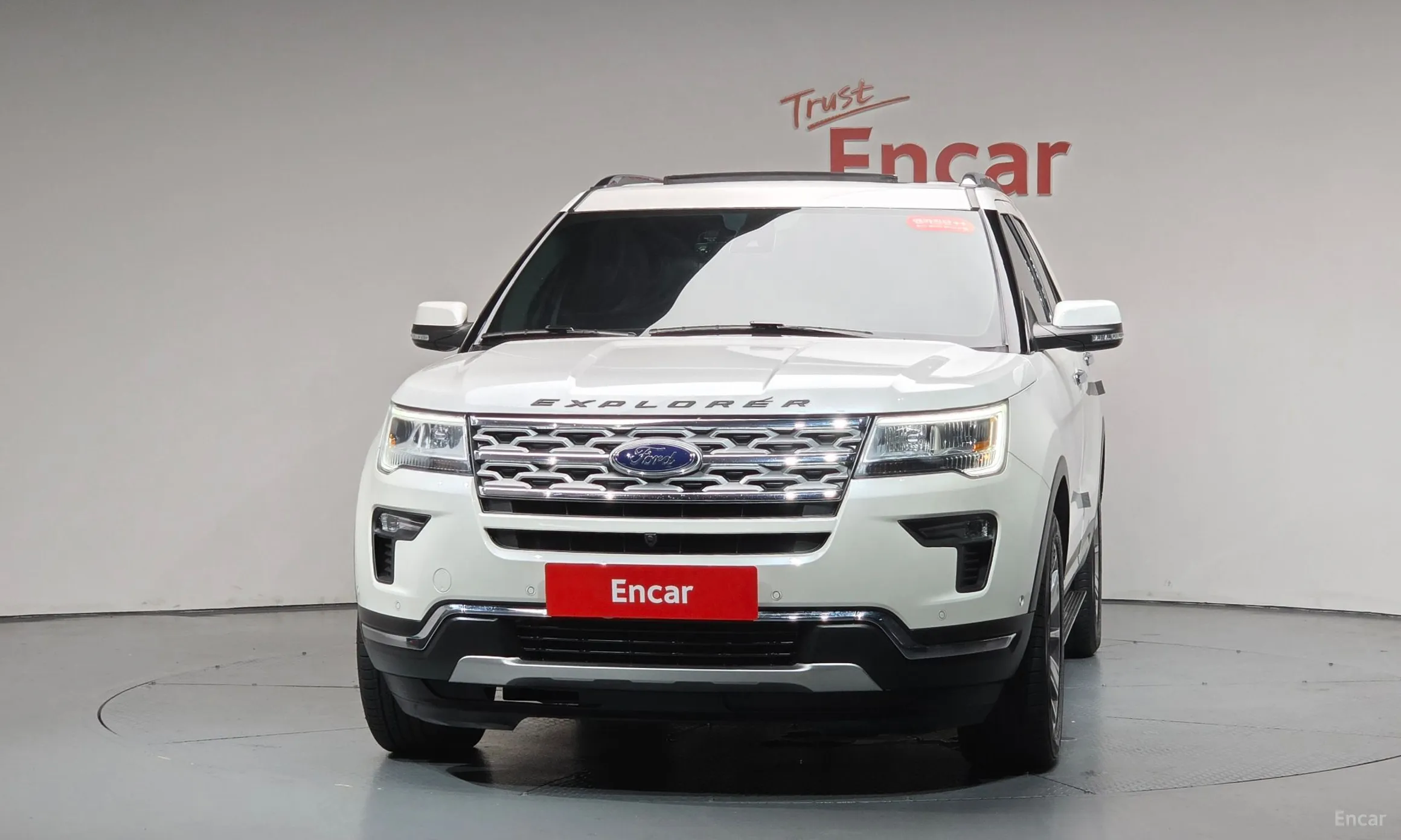 Ford Explorer превью 3