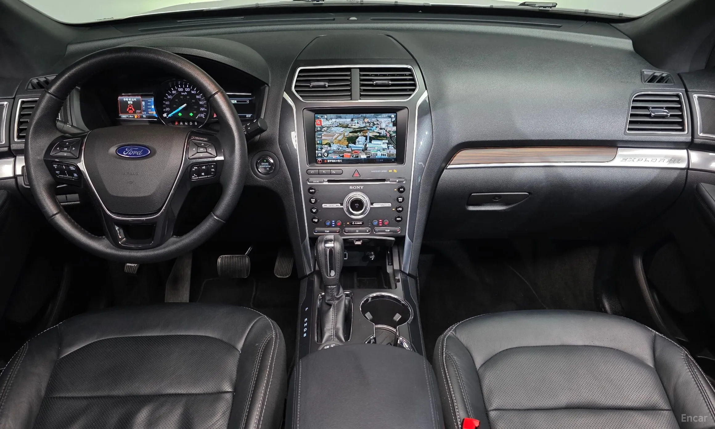 Ford Explorer превью 7