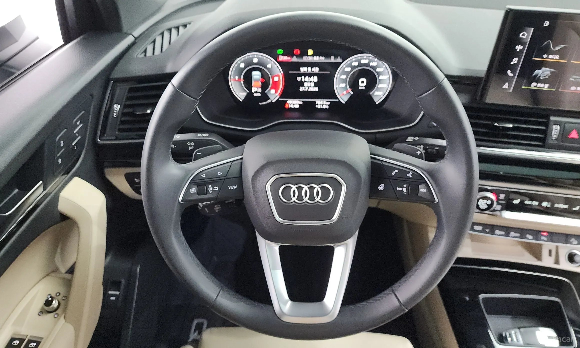 Audi Q5 (FY) превью 13