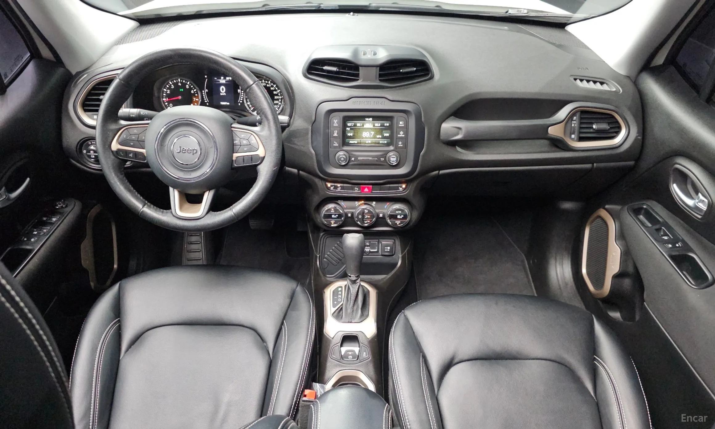 Jeep Renegade превью 7
