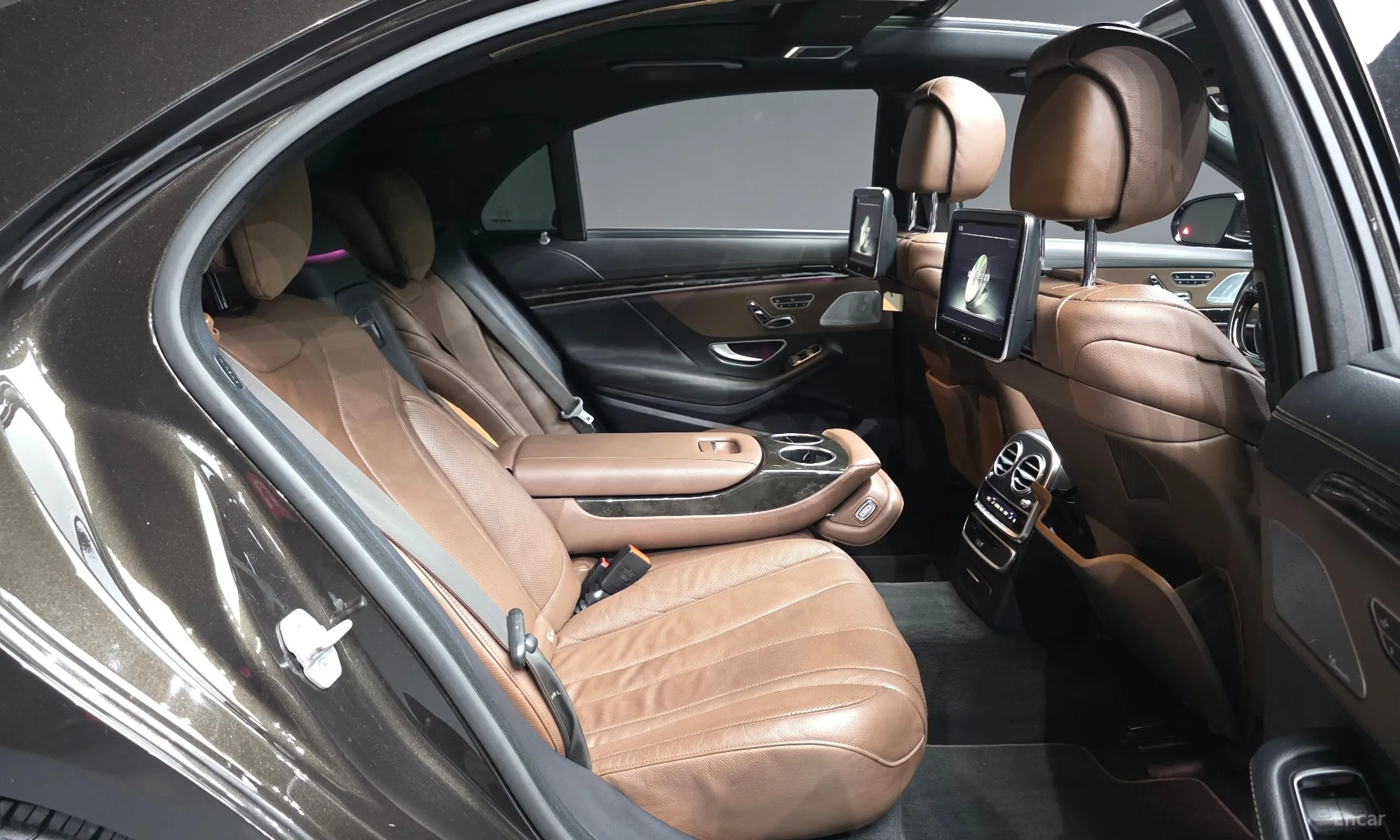 Mercedes Benz S-Class W222 превью 12