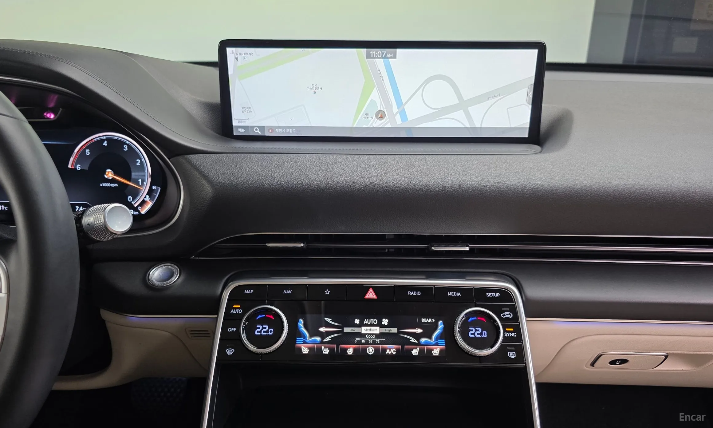 Genesis GV80 превью 14