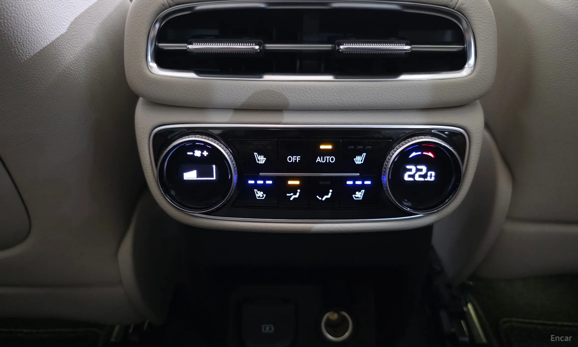 Genesis GV80 превью 19
